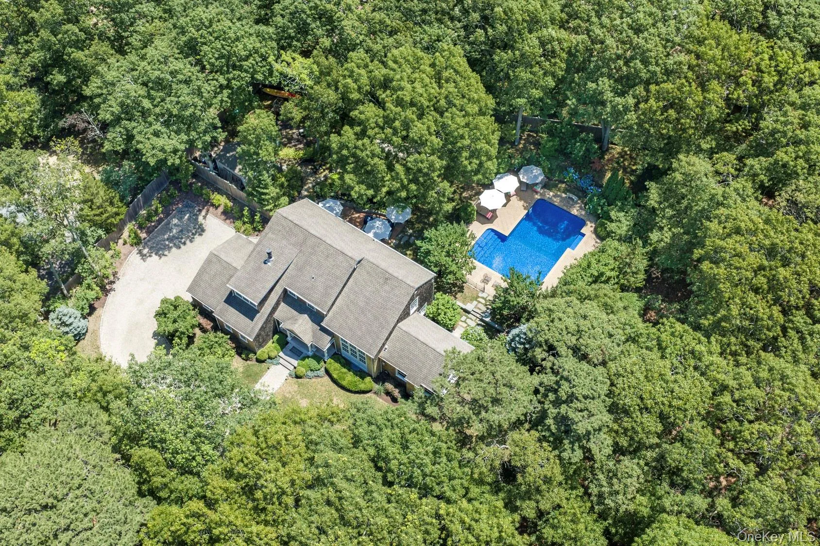 22 Spring Lane, Southampton, NY, 4 Bedrooms Bedrooms, 14 Rooms Rooms,3 BathroomsBathrooms,Residential,For Rent,Spring,0,1022870 22 Spring Lane, Southampton, NY, 4 Bedrooms Bedrooms, 14 Rooms Rooms,3 BathroomsBathrooms,Residential,For Rent,Spring,0,1022870