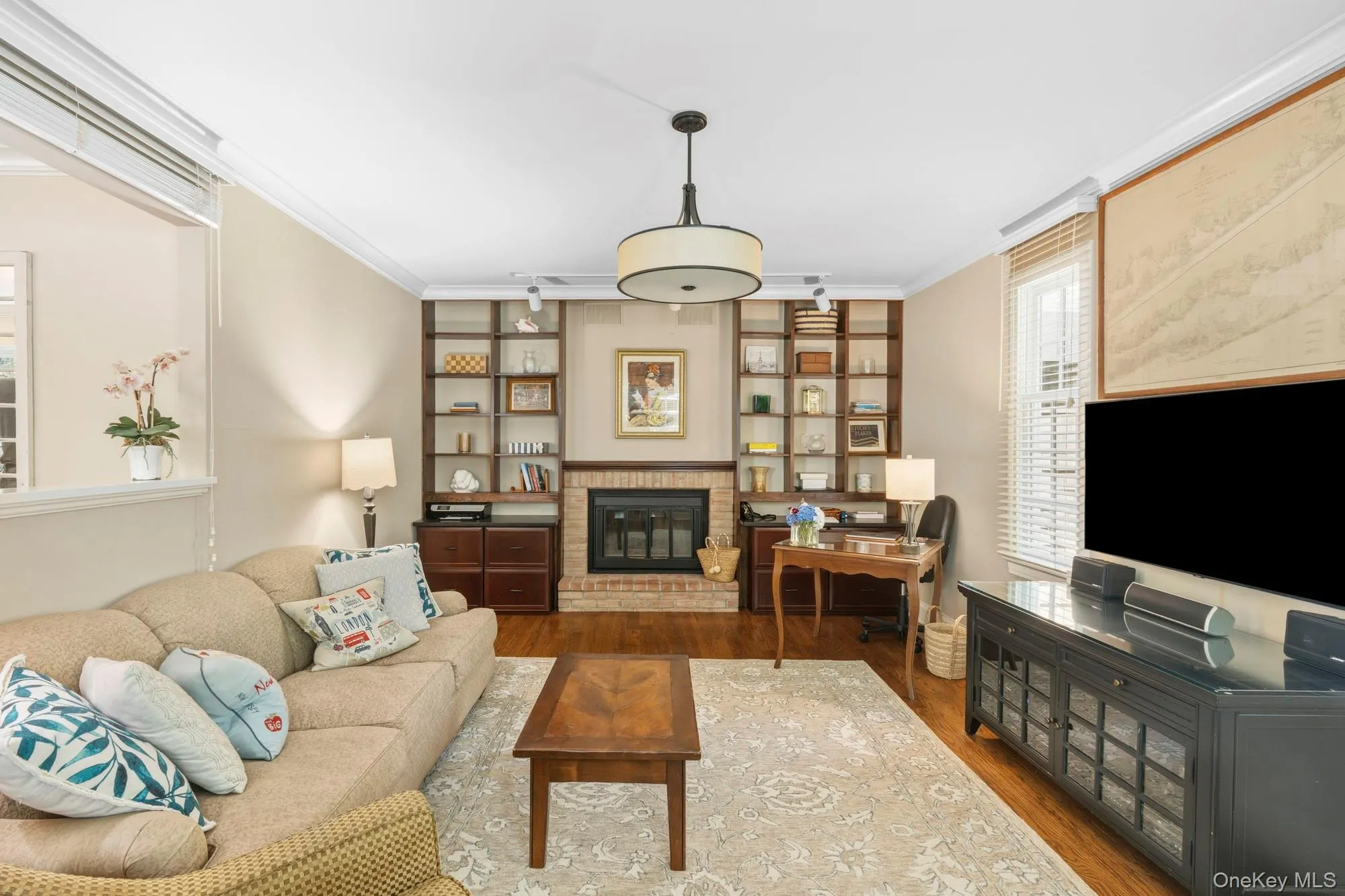 22 Spring Lane, Southampton, NY, 4 Bedrooms Bedrooms, 14 Rooms Rooms,3 BathroomsBathrooms,Residential,For Rent,Spring,0,1022870 22 Spring Lane, Southampton, NY, 4 Bedrooms Bedrooms, 14 Rooms Rooms,3 BathroomsBathrooms,Residential,For Rent,Spring,0,1022870