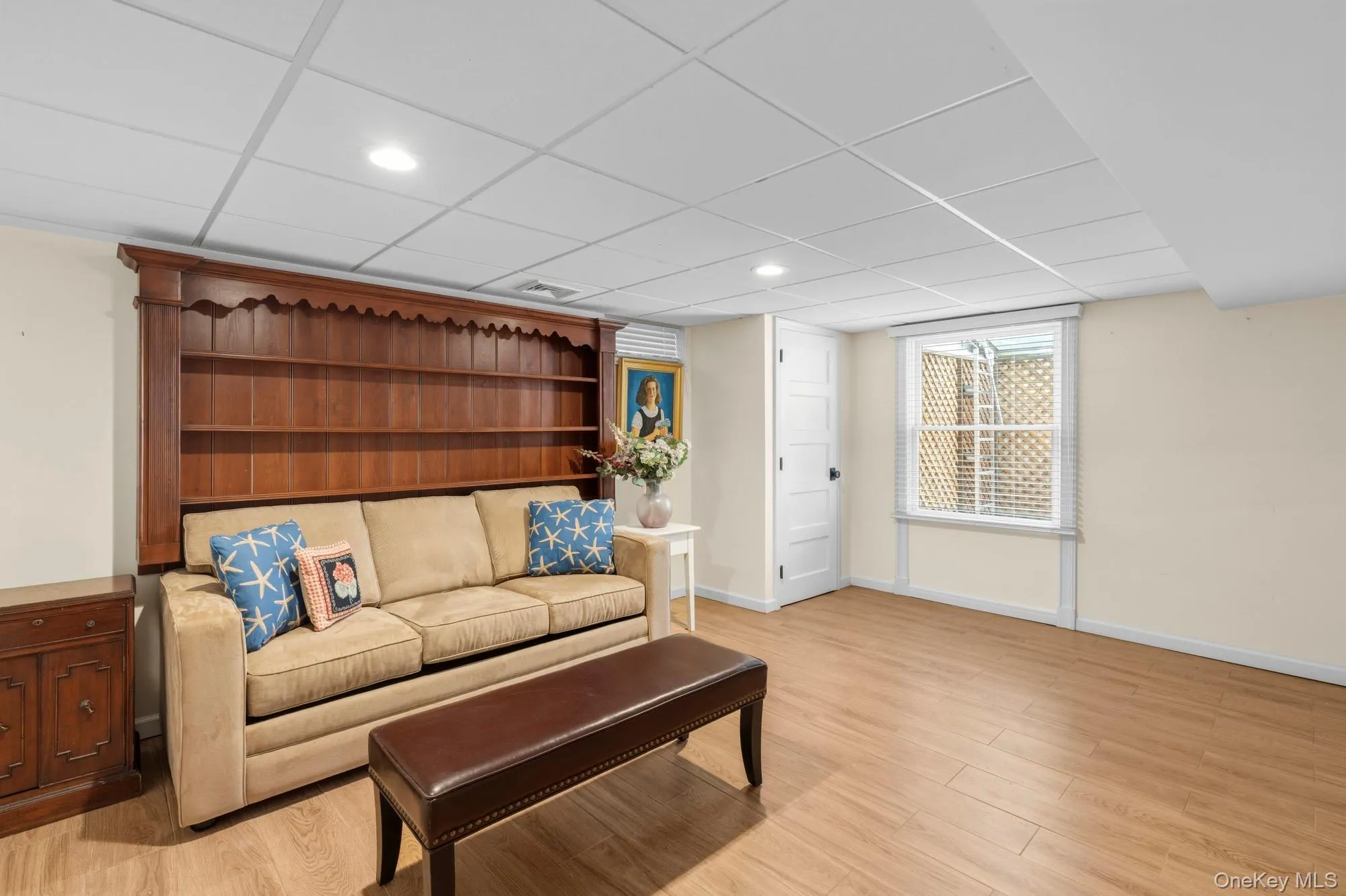 22 Spring Lane, Southampton, NY, 4 Bedrooms Bedrooms, 14 Rooms Rooms,3 BathroomsBathrooms,Residential,For Rent,Spring,0,1022870 22 Spring Lane, Southampton, NY, 4 Bedrooms Bedrooms, 14 Rooms Rooms,3 BathroomsBathrooms,Residential,For Rent,Spring,0,1022870