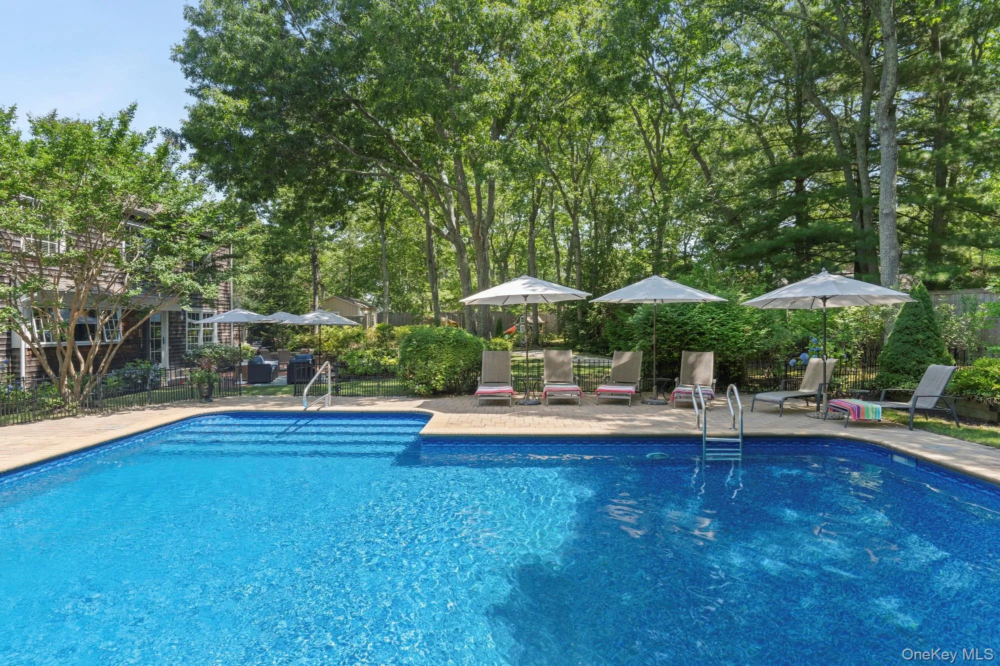 22 Spring Lane, Southampton, NY, 4 Bedrooms Bedrooms, 14 Rooms Rooms,3 BathroomsBathrooms,Residential,For Rent,Spring,0,1022870 22 Spring Lane, Southampton, NY, 4 Bedrooms Bedrooms, 14 Rooms Rooms,3 BathroomsBathrooms,Residential,For Rent,Spring,0,1022870