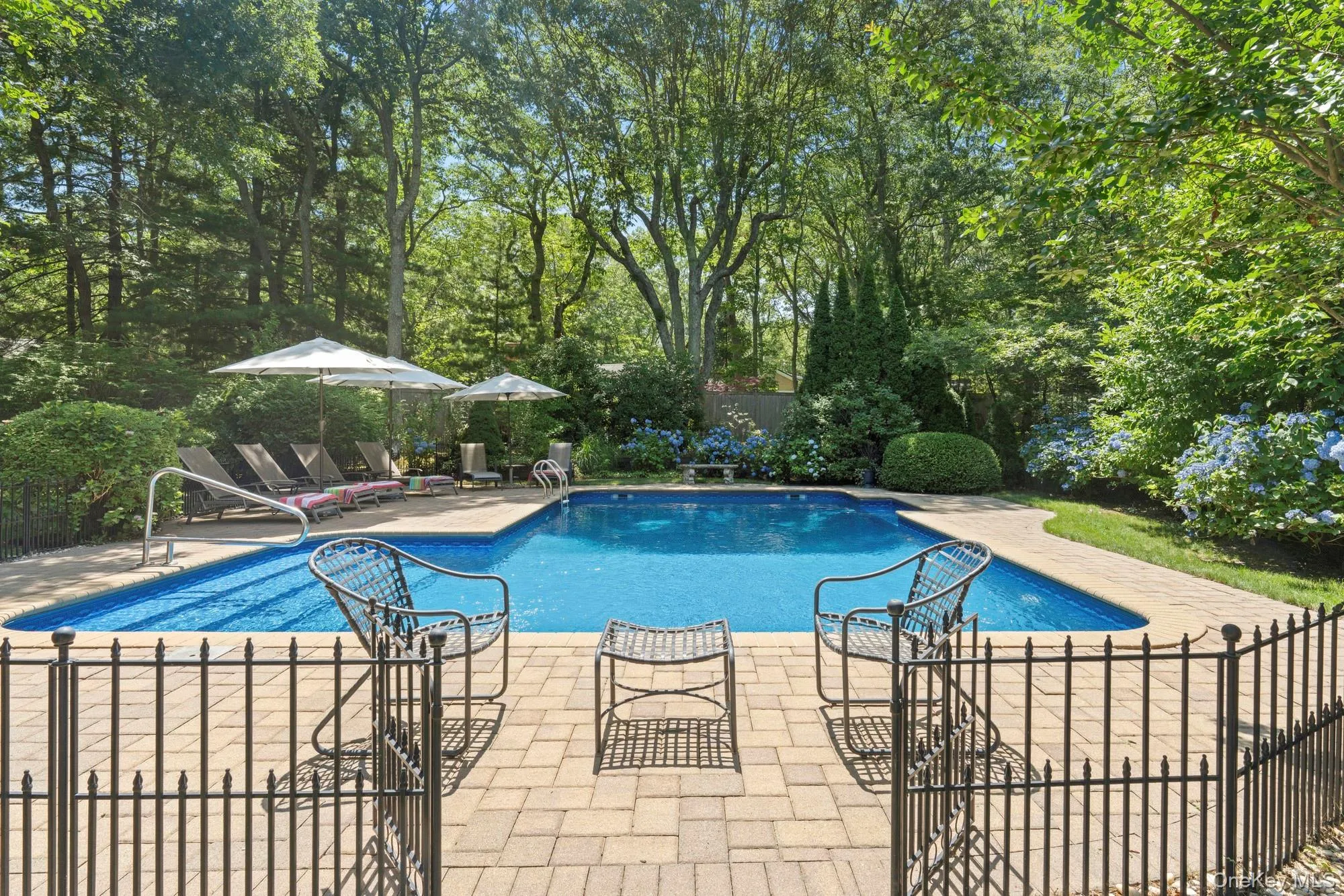22 Spring Lane, Southampton, NY, 4 Bedrooms Bedrooms, 14 Rooms Rooms,3 BathroomsBathrooms,Residential,For Rent,Spring,0,1022870 22 Spring Lane, Southampton, NY, 4 Bedrooms Bedrooms, 14 Rooms Rooms,3 BathroomsBathrooms,Residential,For Rent,Spring,0,1022870
