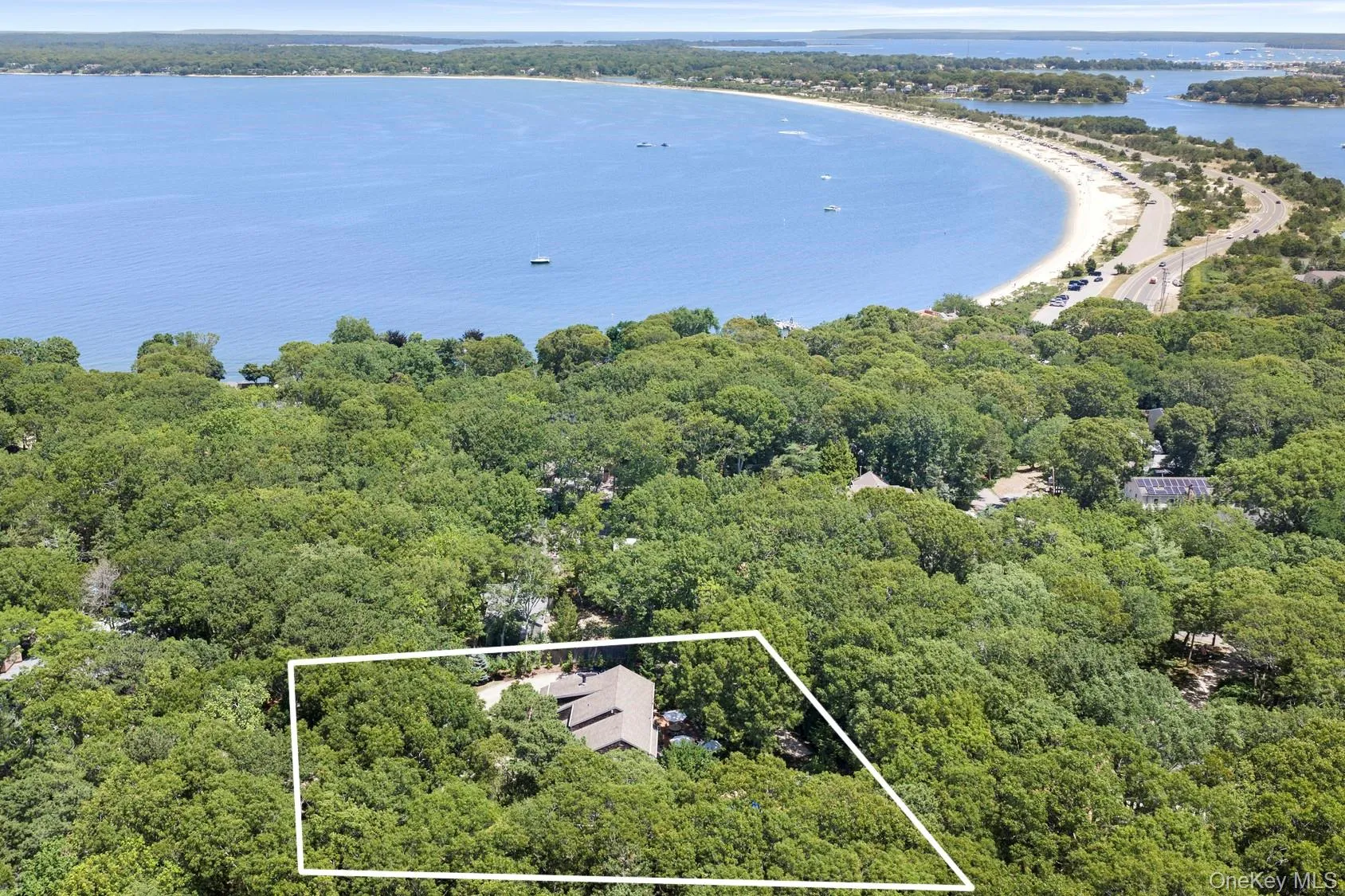 22 Spring Lane, Southampton, NY, 4 Bedrooms Bedrooms, 14 Rooms Rooms,3 BathroomsBathrooms,Residential,For Rent,Spring,0,1022870 22 Spring Lane, Southampton, NY, 4 Bedrooms Bedrooms, 14 Rooms Rooms,3 BathroomsBathrooms,Residential,For Rent,Spring,0,1022870
