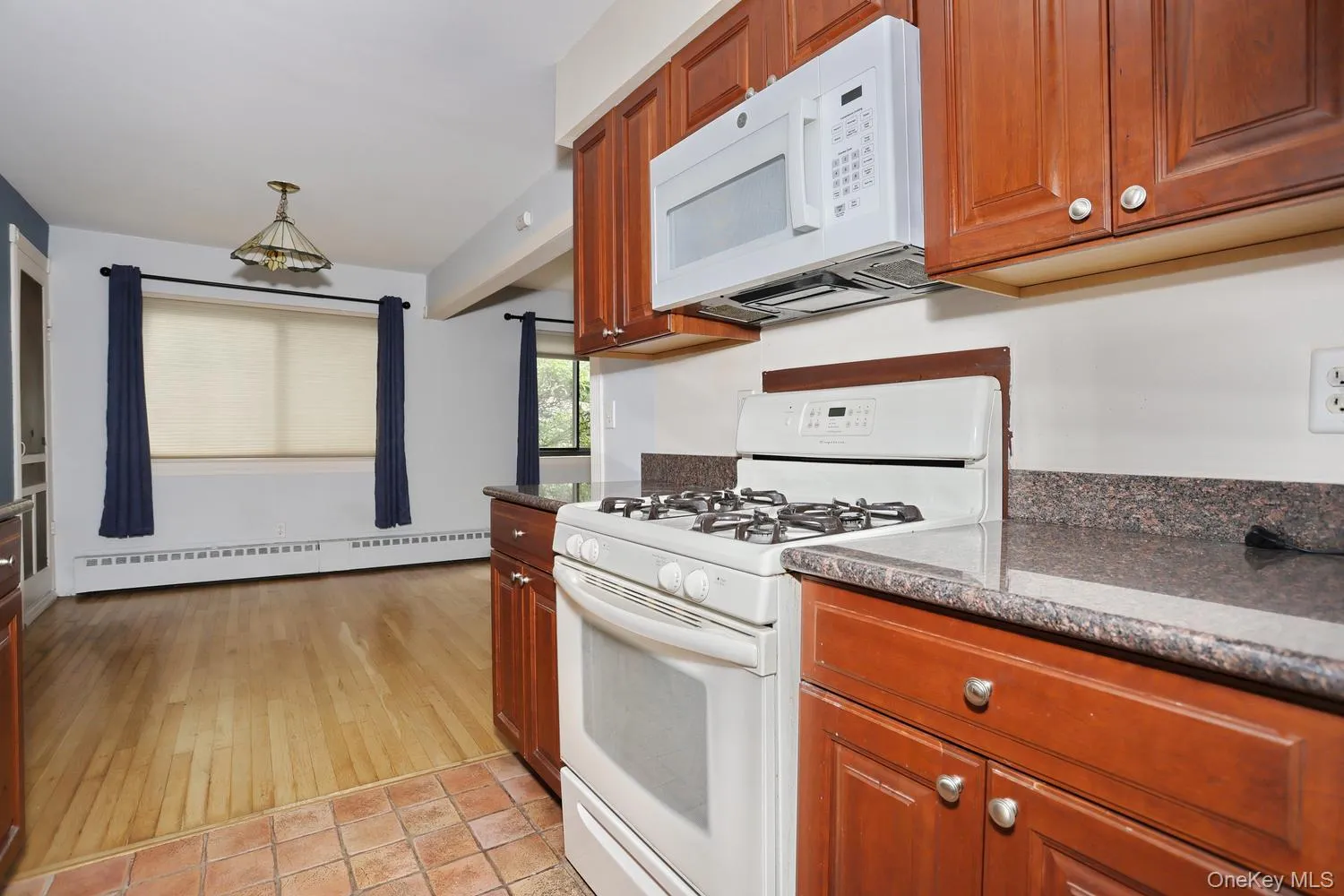6 Lawrence Park Drive, Orangetown, NY, 1 Bedroom Bedrooms, 3 Rooms Rooms,1 BathroomBathrooms,Residential,For Rent,Lawrence Park,0,1022871 6 Lawrence Park Drive, Orangetown, NY, 1 Bedroom Bedrooms, 3 Rooms Rooms,1 BathroomBathrooms,Residential,For Rent,Lawrence Park,0,1022871
