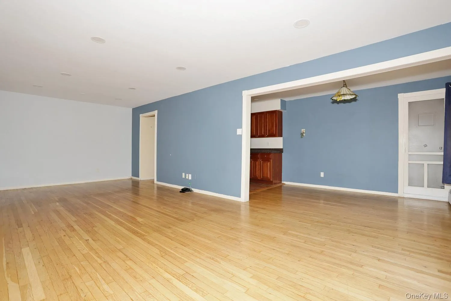6 Lawrence Park Drive, Orangetown, NY, 1 Bedroom Bedrooms, 3 Rooms Rooms,1 BathroomBathrooms,Residential,For Rent,Lawrence Park,0,1022871 6 Lawrence Park Drive, Orangetown, NY, 1 Bedroom Bedrooms, 3 Rooms Rooms,1 BathroomBathrooms,Residential,For Rent,Lawrence Park,0,1022871