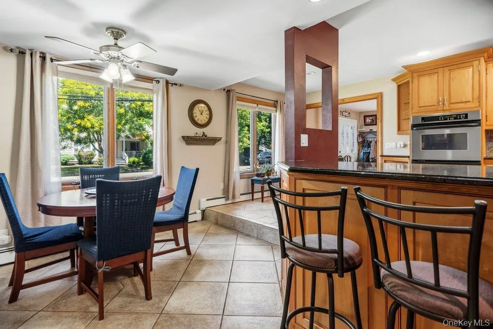 76 Alton Road, Babylon, NY, 3 Bedrooms Bedrooms, 6 Rooms Rooms,1 BathroomBathrooms,Residential,For Rent,Alton,0,1022875 76 Alton Road, Babylon, NY, 3 Bedrooms Bedrooms, 6 Rooms Rooms,1 BathroomBathrooms,Residential,For Rent,Alton,0,1022875