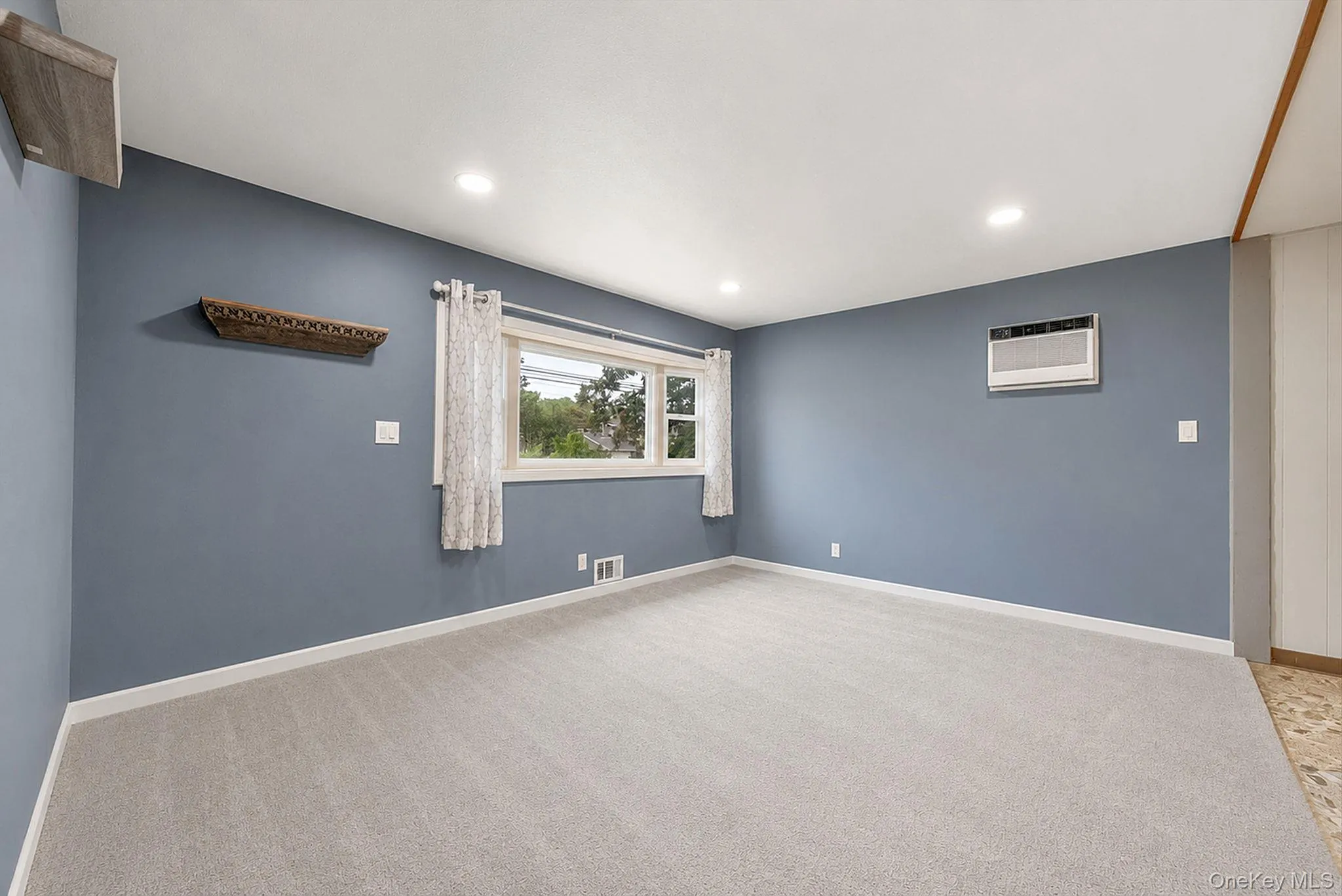 In-Wall AC Unit Cools the Entire Downstairs In-Wall AC Unit Cools the Entire Downstairs