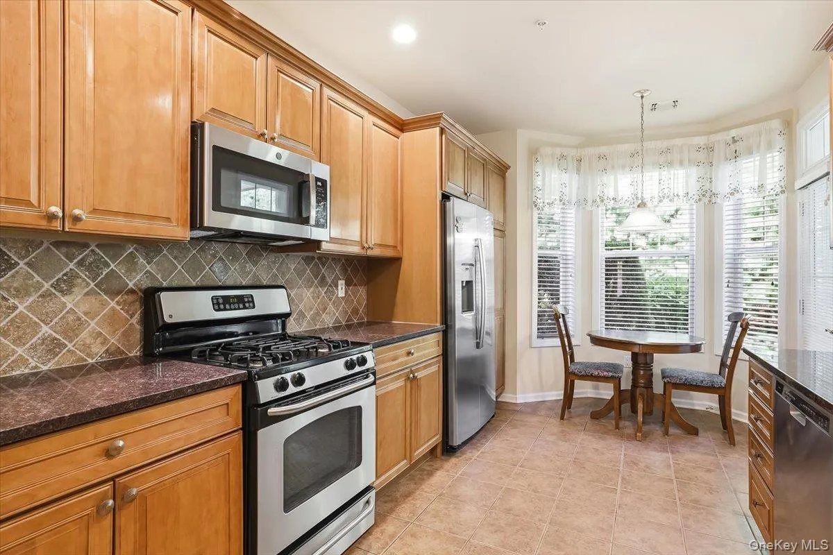 189 Symphony Drive, Brookhaven, NY, 2 Bedrooms Bedrooms, 5 Rooms Rooms,2 BathroomsBathrooms,Residential,For Rent,Symphony,0,1022885 189 Symphony Drive, Brookhaven, NY, 2 Bedrooms Bedrooms, 5 Rooms Rooms,2 BathroomsBathrooms,Residential,For Rent,Symphony,0,1022885