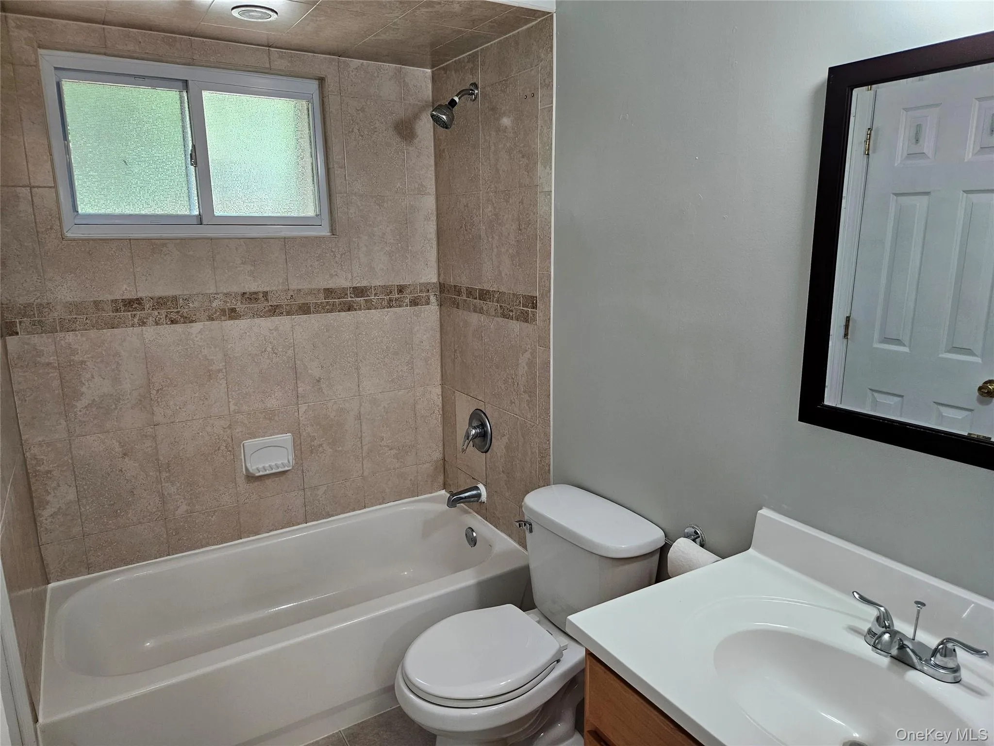18 Pavilion Ridge Way, Ramapo, NY, 1 Bedroom Bedrooms, 4 Rooms Rooms,1 BathroomBathrooms,Residential Lease,For Rent,Pavilion Ridge,0,1022887 18 Pavilion Ridge Way, Ramapo, NY, 1 Bedroom Bedrooms, 4 Rooms Rooms,1 BathroomBathrooms,Residential Lease,For Rent,Pavilion Ridge,0,1022887