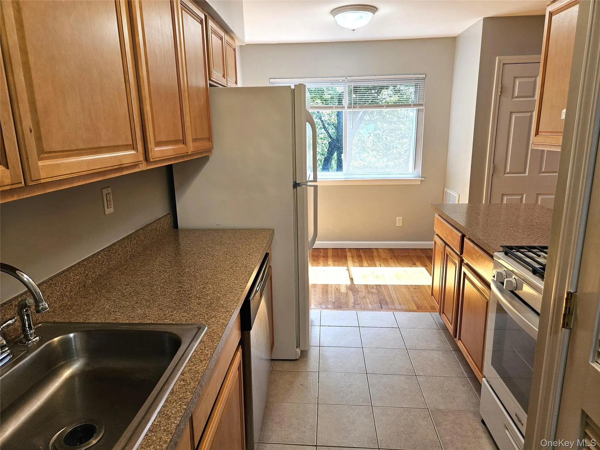 18 Pavilion Ridge Way, Ramapo, NY, 1 Bedroom Bedrooms, 4 Rooms Rooms,1 BathroomBathrooms,Residential Lease,For Rent,Pavilion Ridge,0,1022887 18 Pavilion Ridge Way, Ramapo, NY, 1 Bedroom Bedrooms, 4 Rooms Rooms,1 BathroomBathrooms,Residential Lease,For Rent,Pavilion Ridge,0,1022887