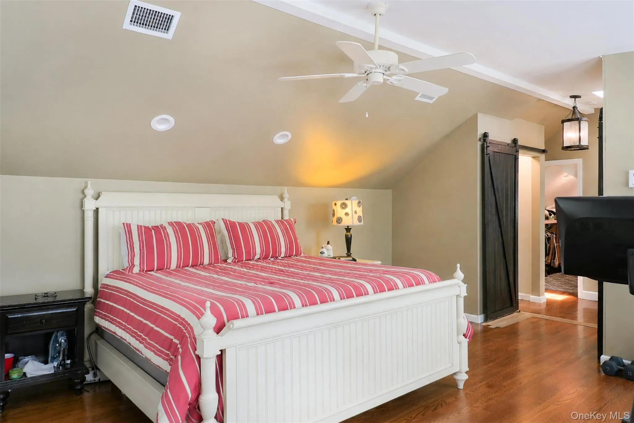 7 Country Club Road, Brookhaven, NY, 3 Bedrooms Bedrooms, 7 Rooms Rooms,2 BathroomsBathrooms,Residential,For Rent,Country Club,0,1022888 7 Country Club Road, Brookhaven, NY, 3 Bedrooms Bedrooms, 7 Rooms Rooms,2 BathroomsBathrooms,Residential,For Rent,Country Club,0,1022888