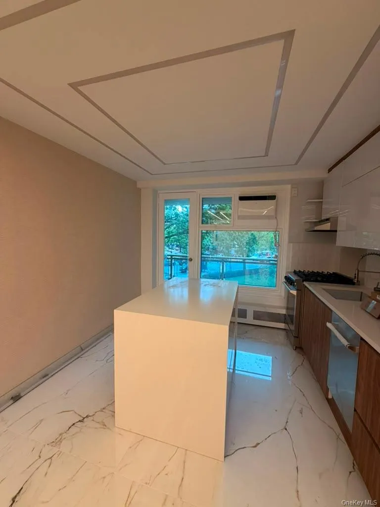 98-05 63 Road, New York, NY, 2 Rooms Rooms,1 BathroomBathrooms,Residential,For Rent,63,0,1022889 98-05 63 Road, New York, NY, 2 Rooms Rooms,1 BathroomBathrooms,Residential,For Rent,63,0,1022889