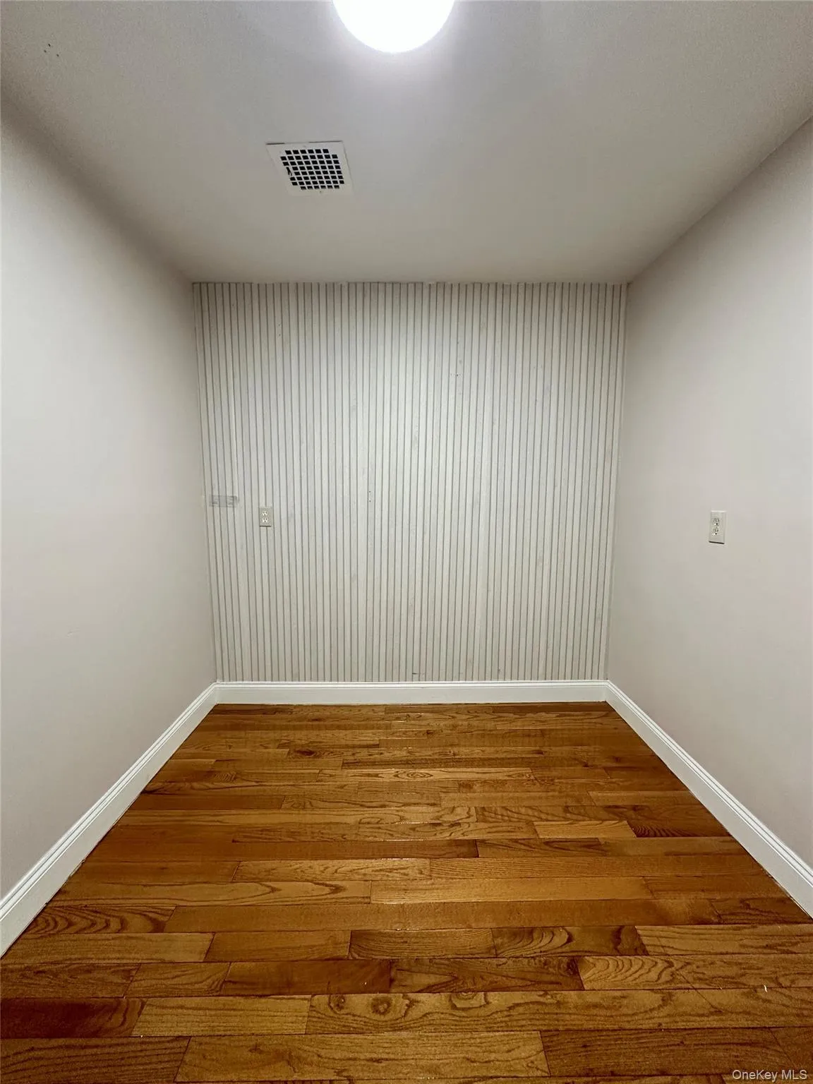 5774 Xenia Street, New York, NY, 3 Bedrooms Bedrooms, 6 Rooms Rooms,1 BathroomBathrooms,Residential Lease,For Rent,Xenia,0,1022890 5774 Xenia Street, New York, NY, 3 Bedrooms Bedrooms, 6 Rooms Rooms,1 BathroomBathrooms,Residential Lease,For Rent,Xenia,0,1022890