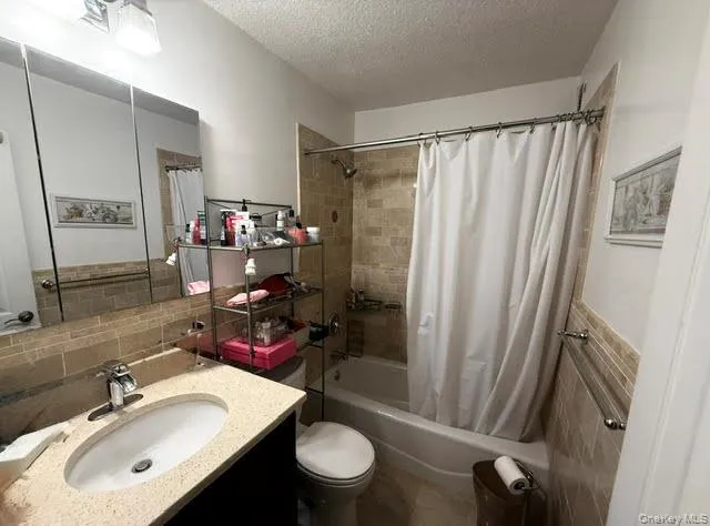 4140 Union Street, New York, NY, 1 Bedroom Bedrooms, 3 Rooms Rooms,1 BathroomBathrooms,Residential,For Rent,Union,0,1022891 4140 Union Street, New York, NY, 1 Bedroom Bedrooms, 3 Rooms Rooms,1 BathroomBathrooms,Residential,For Rent,Union,0,1022891