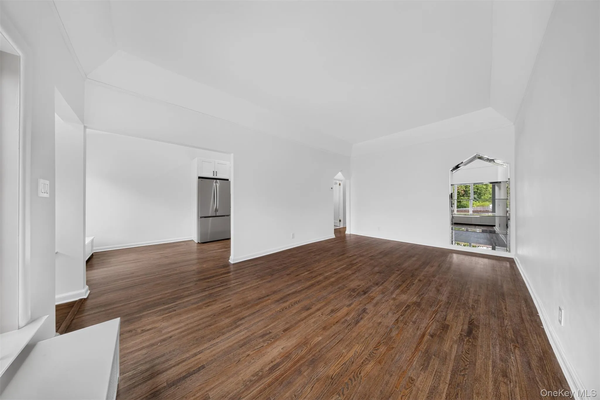 6706 Thornton Place, New York, NY, 2 Bedrooms Bedrooms, 6 Rooms Rooms,2 BathroomsBathrooms,Residential,For Rent,Thornton,0,1022893 6706 Thornton Place, New York, NY, 2 Bedrooms Bedrooms, 6 Rooms Rooms,2 BathroomsBathrooms,Residential,For Rent,Thornton,0,1022893