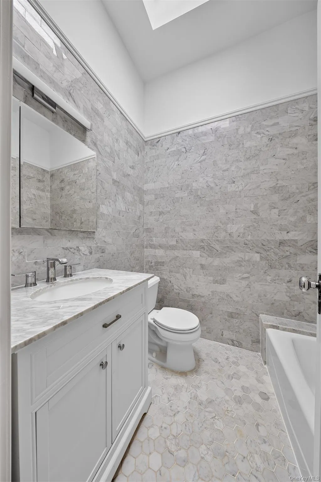 6706 Thornton Place, New York, NY, 2 Bedrooms Bedrooms, 6 Rooms Rooms,2 BathroomsBathrooms,Residential,For Rent,Thornton,0,1022893 6706 Thornton Place, New York, NY, 2 Bedrooms Bedrooms, 6 Rooms Rooms,2 BathroomsBathrooms,Residential,For Rent,Thornton,0,1022893