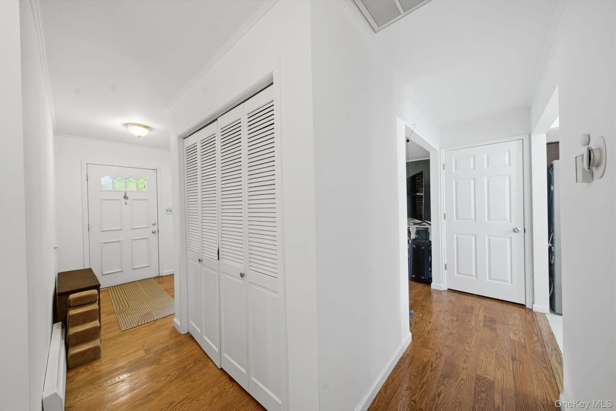 6 Rolling Woods Lane, Southampton, NY, 3 Bedrooms Bedrooms, 7 Rooms Rooms,2 BathroomsBathrooms,Residential,For Rent,Rolling Woods,0,1022898 6 Rolling Woods Lane, Southampton, NY, 3 Bedrooms Bedrooms, 7 Rooms Rooms,2 BathroomsBathrooms,Residential,For Rent,Rolling Woods,0,1022898