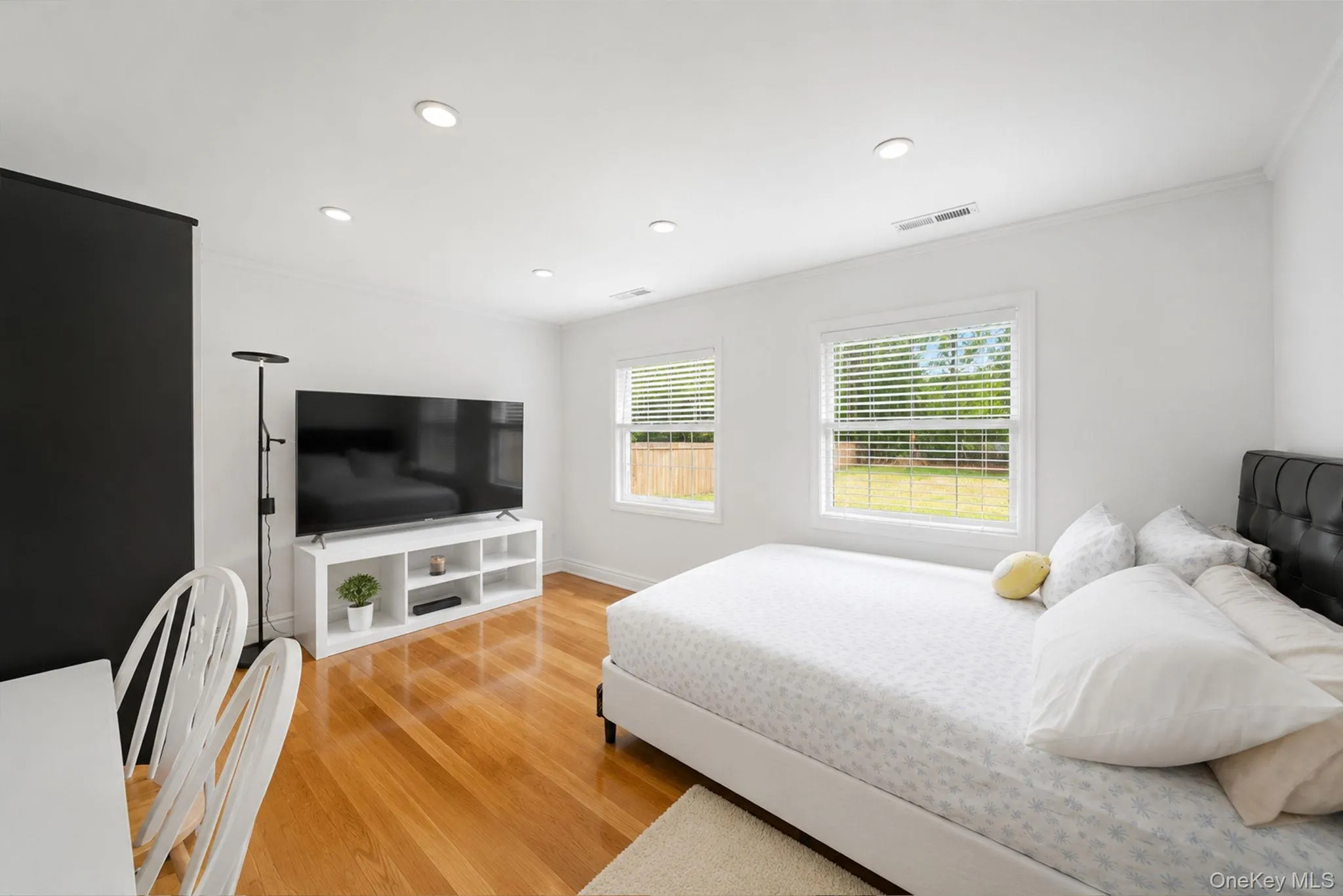 6 Rolling Woods Lane, Southampton, NY, 3 Bedrooms Bedrooms, 7 Rooms Rooms,2 BathroomsBathrooms,Residential,For Rent,Rolling Woods,0,1022898 6 Rolling Woods Lane, Southampton, NY, 3 Bedrooms Bedrooms, 7 Rooms Rooms,2 BathroomsBathrooms,Residential,For Rent,Rolling Woods,0,1022898