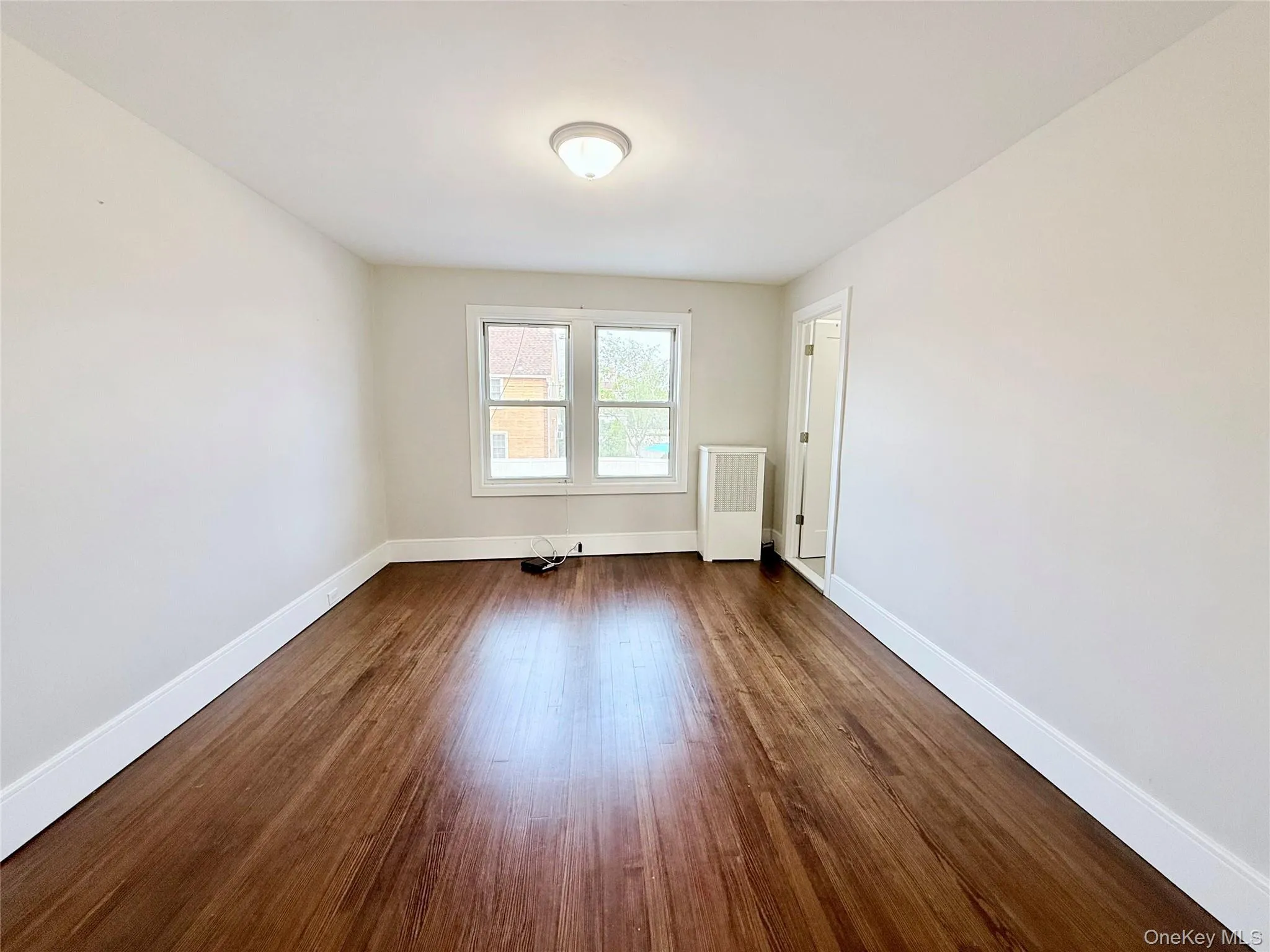 678 Willis Avenue, North Hempstead, NY, 1 Bedroom Bedrooms, 3 Rooms Rooms,1 BathroomBathrooms,Residential Lease,For Rent,Willis,0,1022904 678 Willis Avenue, North Hempstead, NY, 1 Bedroom Bedrooms, 3 Rooms Rooms,1 BathroomBathrooms,Residential Lease,For Rent,Willis,0,1022904