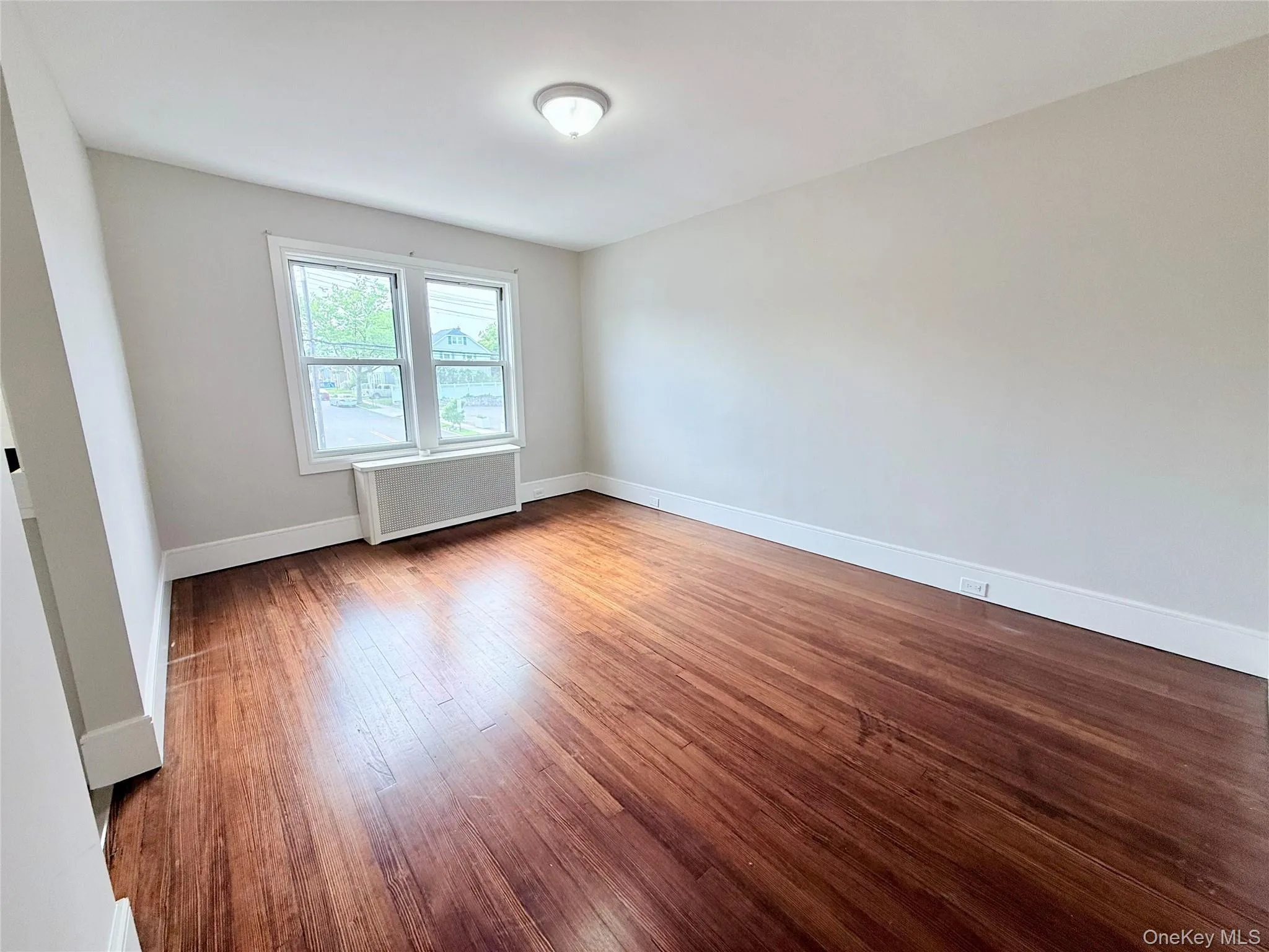 678 Willis Avenue, North Hempstead, NY, 1 Bedroom Bedrooms, 3 Rooms Rooms,1 BathroomBathrooms,Residential Lease,For Rent,Willis,0,1022904 678 Willis Avenue, North Hempstead, NY, 1 Bedroom Bedrooms, 3 Rooms Rooms,1 BathroomBathrooms,Residential Lease,For Rent,Willis,0,1022904