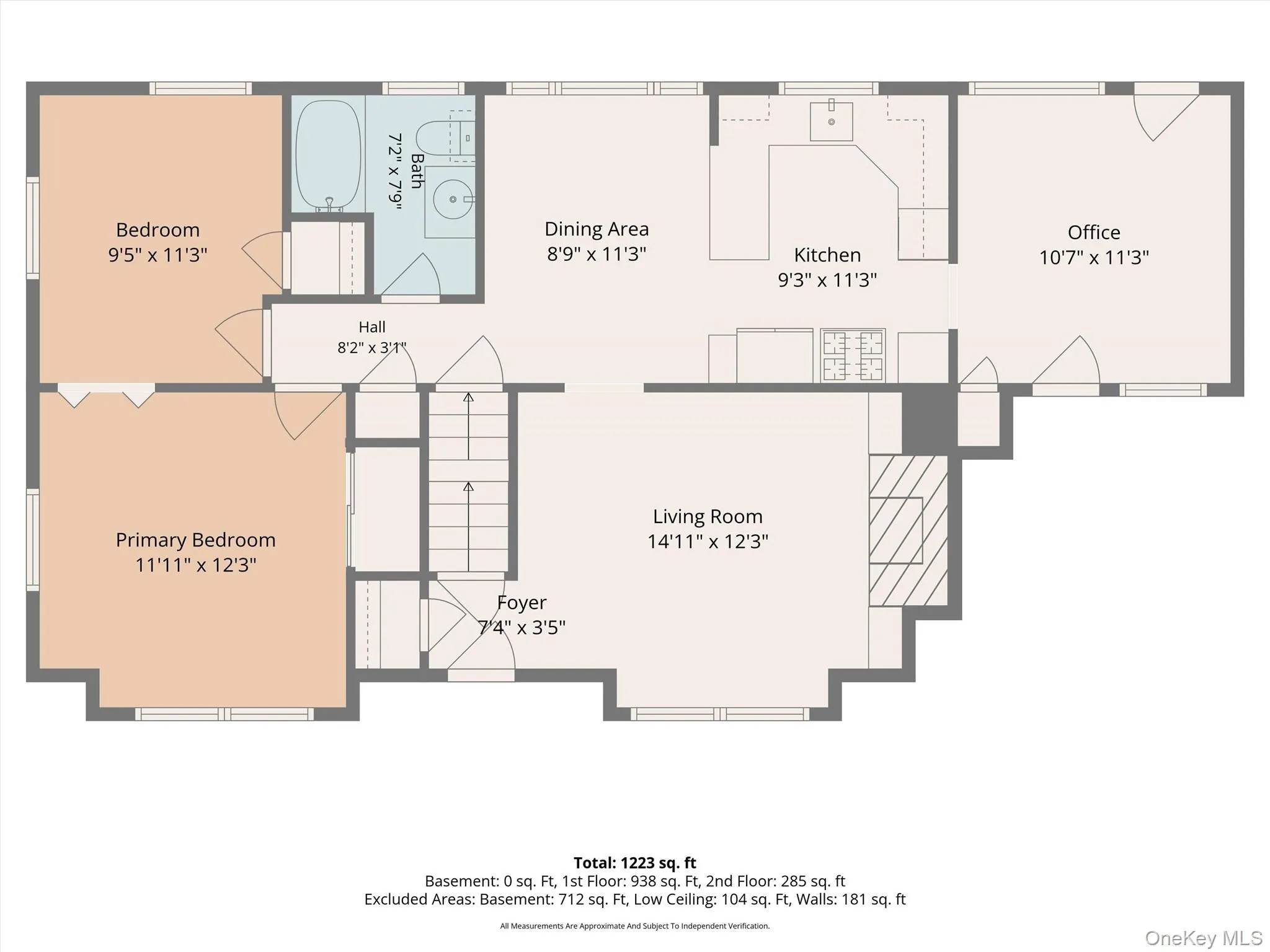 13 Calmer Place, Hyde Park, NY, 4 Bedrooms Bedrooms, 8 Rooms Rooms,1 BathroomBathrooms,Residential,For Rent,Calmer,0,1022909 13 Calmer Place, Hyde Park, NY, 4 Bedrooms Bedrooms, 8 Rooms Rooms,1 BathroomBathrooms,Residential,For Rent,Calmer,0,1022909