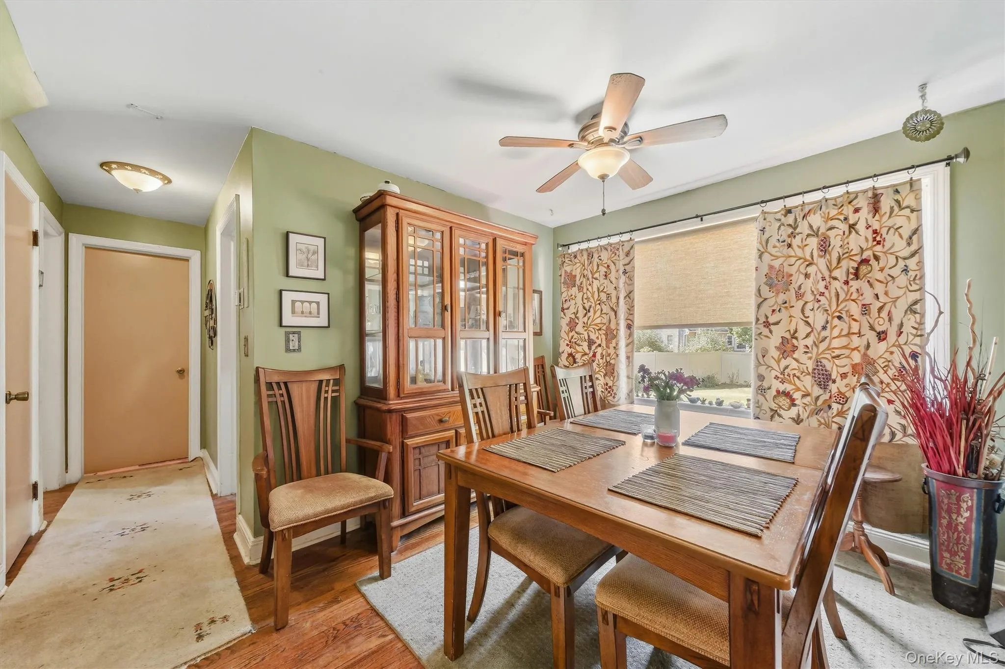13 Calmer Place, Hyde Park, NY, 4 Bedrooms Bedrooms, 8 Rooms Rooms,1 BathroomBathrooms,Residential,For Rent,Calmer,0,1022909 13 Calmer Place, Hyde Park, NY, 4 Bedrooms Bedrooms, 8 Rooms Rooms,1 BathroomBathrooms,Residential,For Rent,Calmer,0,1022909