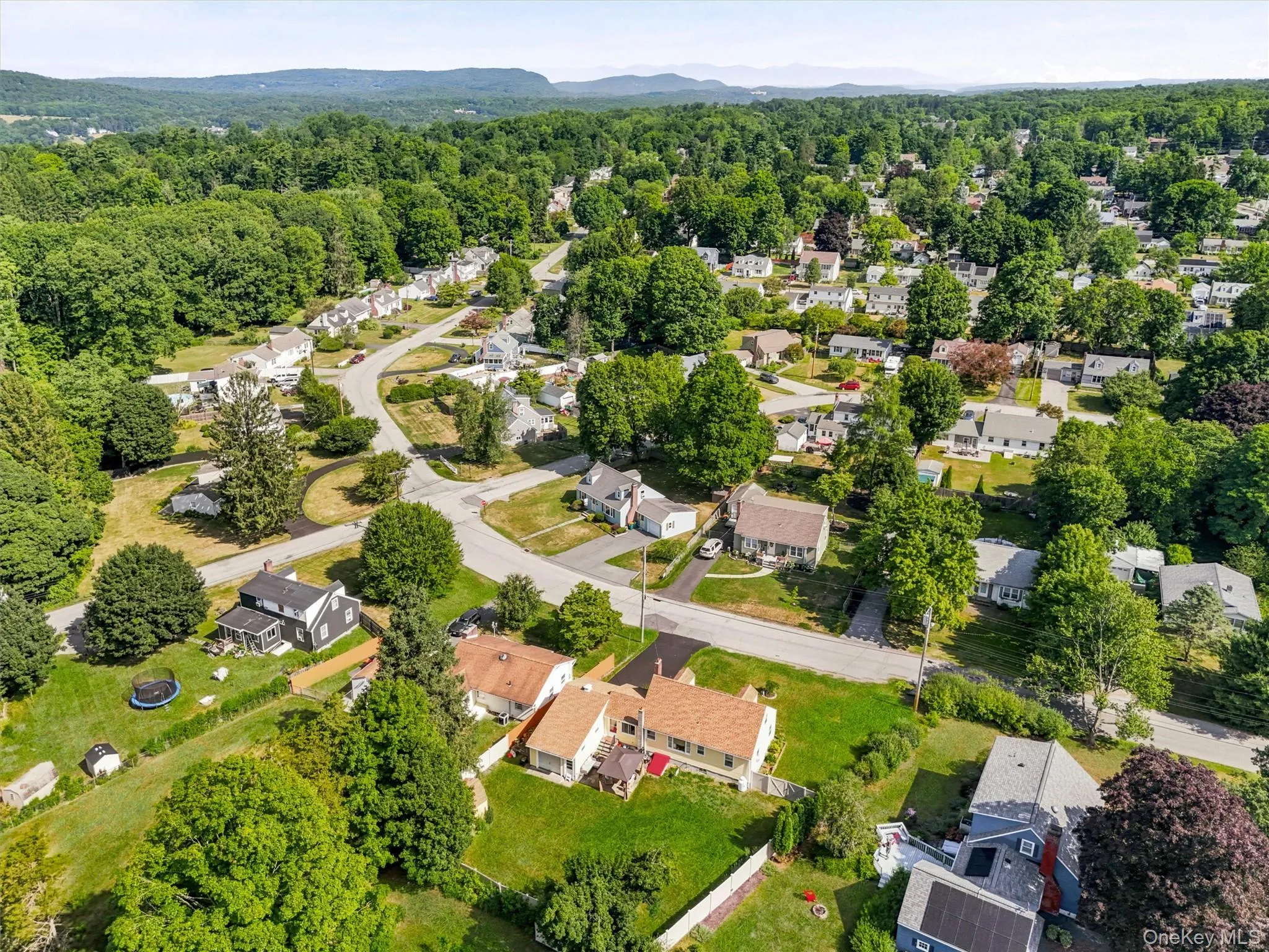 13 Calmer Place, Hyde Park, NY, 4 Bedrooms Bedrooms, 8 Rooms Rooms,1 BathroomBathrooms,Residential,For Rent,Calmer,0,1022909 13 Calmer Place, Hyde Park, NY, 4 Bedrooms Bedrooms, 8 Rooms Rooms,1 BathroomBathrooms,Residential,For Rent,Calmer,0,1022909