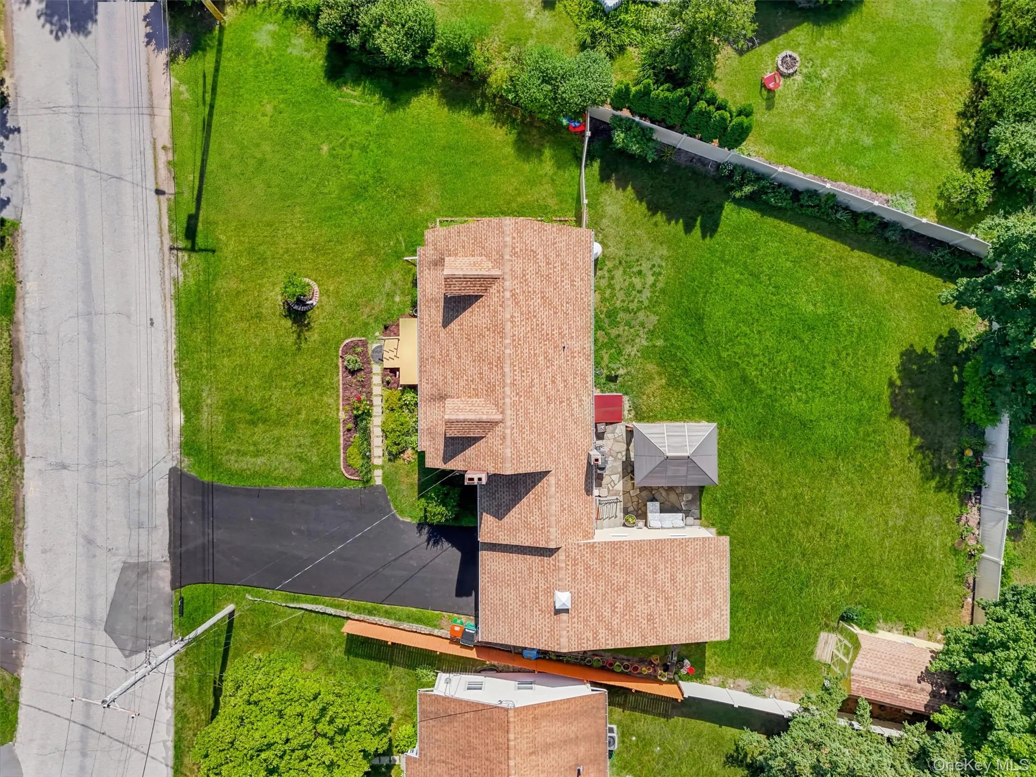 13 Calmer Place, Hyde Park, NY, 4 Bedrooms Bedrooms, 8 Rooms Rooms,1 BathroomBathrooms,Residential,For Rent,Calmer,0,1022909 13 Calmer Place, Hyde Park, NY, 4 Bedrooms Bedrooms, 8 Rooms Rooms,1 BathroomBathrooms,Residential,For Rent,Calmer,0,1022909