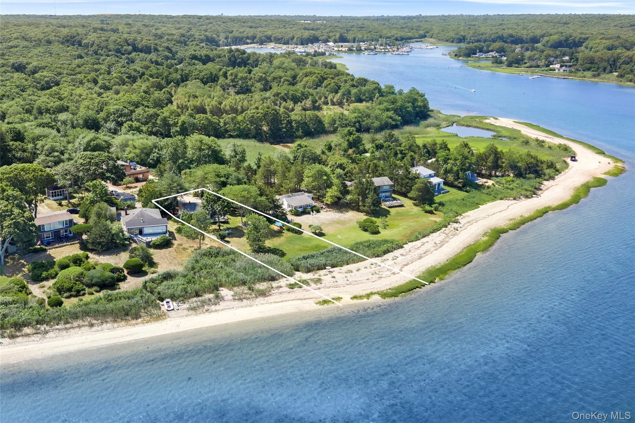 21 Breeze Hill Road, East Hampton, NY, 3 Bedrooms Bedrooms, 6 Rooms Rooms,1 BathroomBathrooms,Residential,For Rent,Breeze Hill,0,1022911 21 Breeze Hill Road, East Hampton, NY, 3 Bedrooms Bedrooms, 6 Rooms Rooms,1 BathroomBathrooms,Residential,For Rent,Breeze Hill,0,1022911