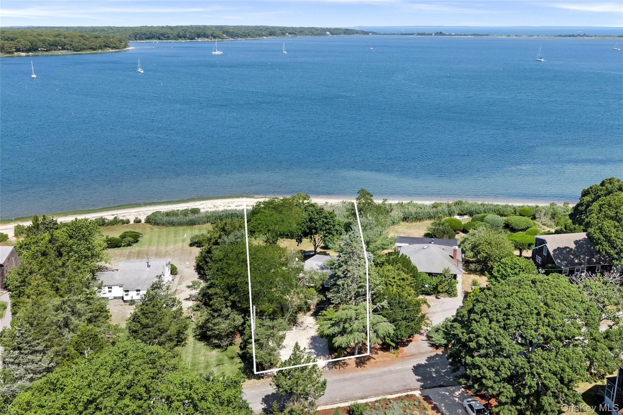21 Breeze Hill Road, East Hampton, NY, 3 Bedrooms Bedrooms, 6 Rooms Rooms,1 BathroomBathrooms,Residential,For Rent,Breeze Hill,0,1022911 21 Breeze Hill Road, East Hampton, NY, 3 Bedrooms Bedrooms, 6 Rooms Rooms,1 BathroomBathrooms,Residential,For Rent,Breeze Hill,0,1022911