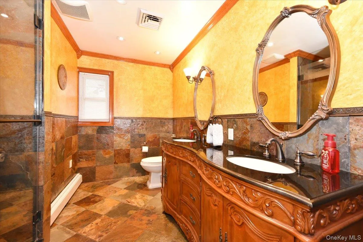 32 Lark Drive, Oyster Bay, NY, 3 Bedrooms Bedrooms, 7 Rooms Rooms,2 BathroomsBathrooms,Residential,For Rent,Lark,0,1022916 32 Lark Drive, Oyster Bay, NY, 3 Bedrooms Bedrooms, 7 Rooms Rooms,2 BathroomsBathrooms,Residential,For Rent,Lark,0,1022916