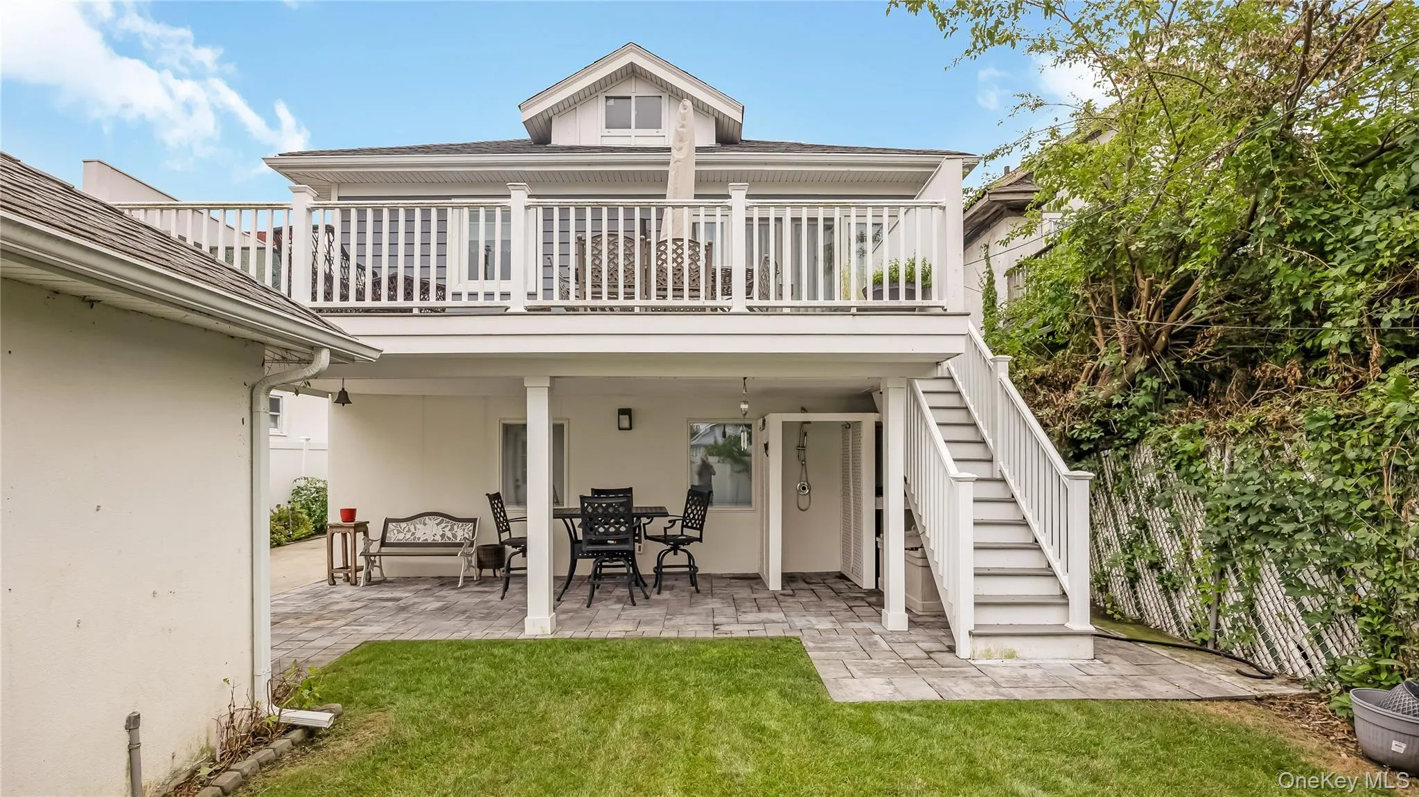 161 Hudson, Long Beach, NY, 4 Bedrooms Bedrooms, 10 Rooms Rooms,3 BathroomsBathrooms,Residential Lease,For Rent,Hudson,0,1022920 161 Hudson, Long Beach, NY, 4 Bedrooms Bedrooms, 10 Rooms Rooms,3 BathroomsBathrooms,Residential Lease,For Rent,Hudson,0,1022920