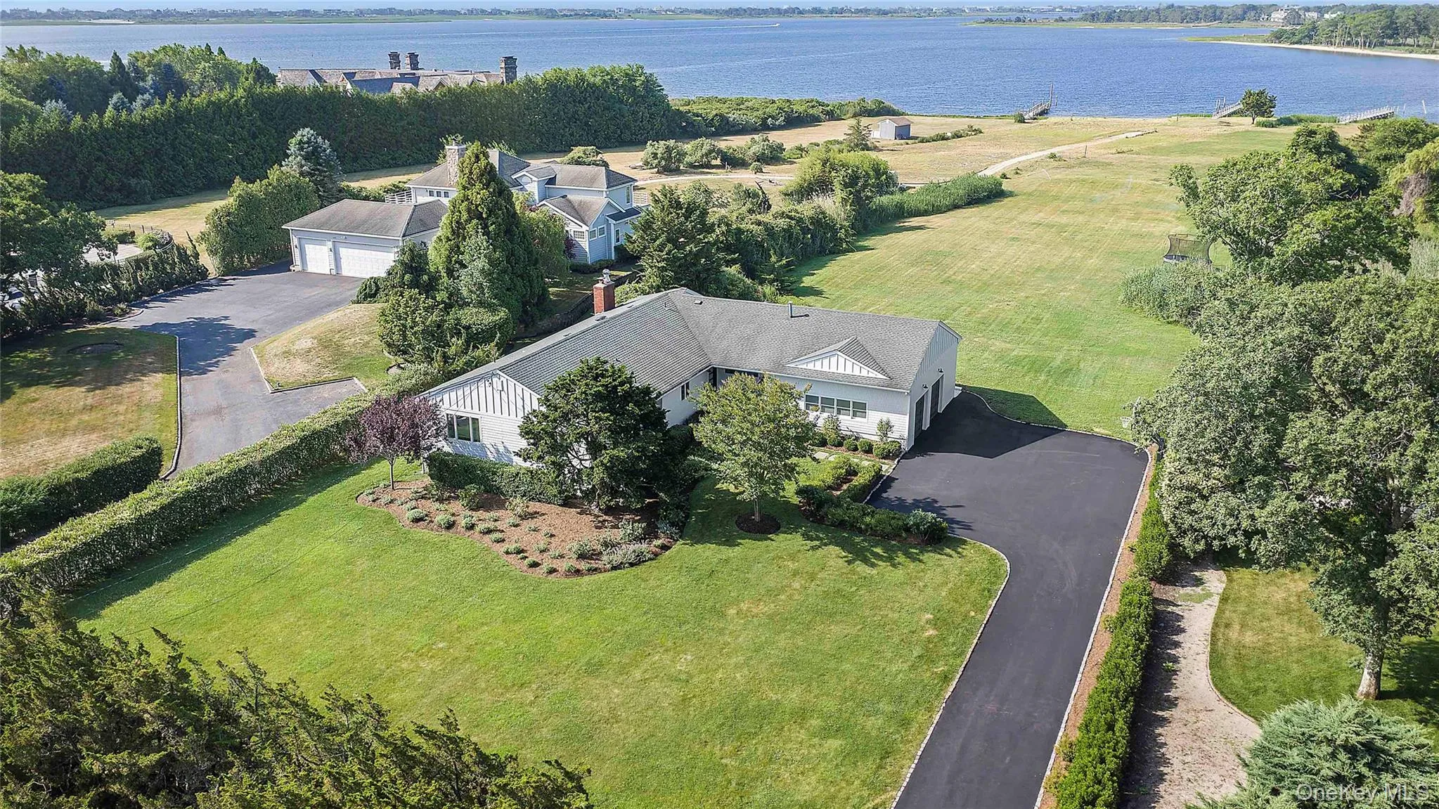 50 Sunset Avenue, Southampton, NY, 4 Bedrooms Bedrooms, 12 Rooms Rooms,4 BathroomsBathrooms,Residential,For Rent,Sunset,0,1022922 50 Sunset Avenue, Southampton, NY, 4 Bedrooms Bedrooms, 12 Rooms Rooms,4 BathroomsBathrooms,Residential,For Rent,Sunset,0,1022922