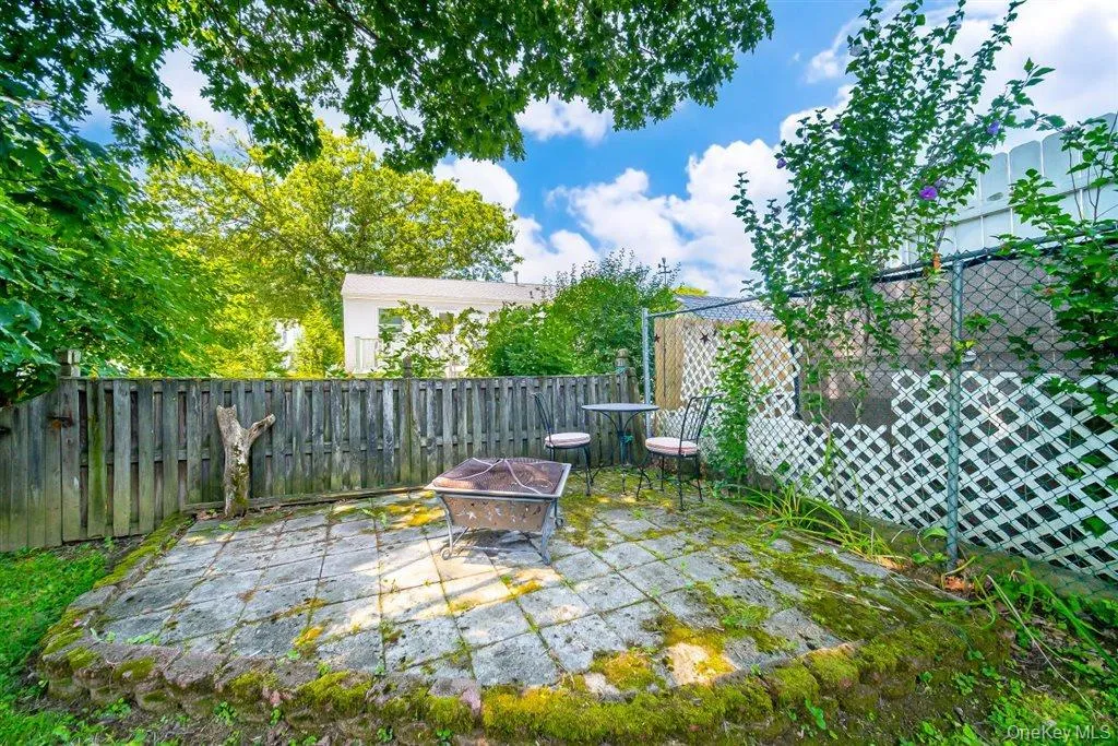 26 Heaney Drive, Beacon, NY, 4 Bedrooms Bedrooms, 9 Rooms Rooms,2 BathroomsBathrooms,Residential,For Rent,Heaney,0,1022924 26 Heaney Drive, Beacon, NY, 4 Bedrooms Bedrooms, 9 Rooms Rooms,2 BathroomsBathrooms,Residential,For Rent,Heaney,0,1022924