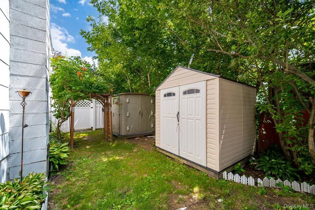 26 Heaney Drive, Beacon, NY, 4 Bedrooms Bedrooms, 9 Rooms Rooms,2 BathroomsBathrooms,Residential,For Rent,Heaney,0,1022924 26 Heaney Drive, Beacon, NY, 4 Bedrooms Bedrooms, 9 Rooms Rooms,2 BathroomsBathrooms,Residential,For Rent,Heaney,0,1022924