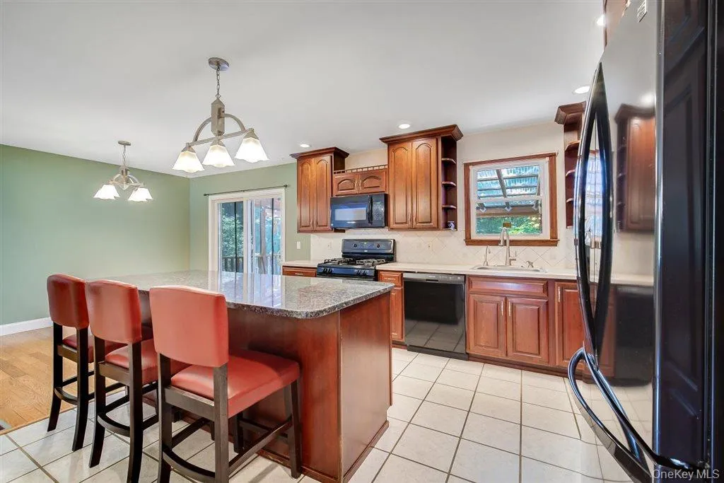 26 Heaney Drive, Beacon, NY, 4 Bedrooms Bedrooms, 9 Rooms Rooms,2 BathroomsBathrooms,Residential,For Rent,Heaney,0,1022924 26 Heaney Drive, Beacon, NY, 4 Bedrooms Bedrooms, 9 Rooms Rooms,2 BathroomsBathrooms,Residential,For Rent,Heaney,0,1022924