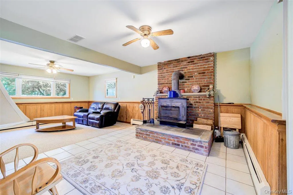 26 Heaney Drive, Beacon, NY, 4 Bedrooms Bedrooms, 9 Rooms Rooms,2 BathroomsBathrooms,Residential,For Rent,Heaney,0,1022924 26 Heaney Drive, Beacon, NY, 4 Bedrooms Bedrooms, 9 Rooms Rooms,2 BathroomsBathrooms,Residential,For Rent,Heaney,0,1022924