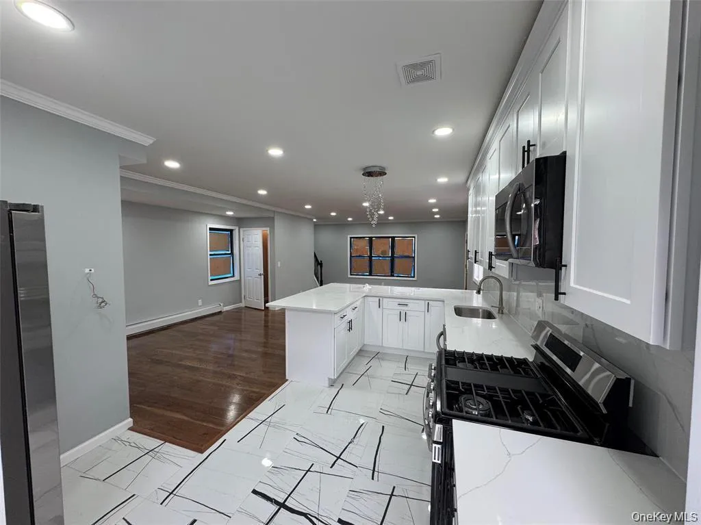 149-44 20th Avenue, New York, NY, 5 Bedrooms Bedrooms, 7 Rooms Rooms,4 BathroomsBathrooms,Residential,For Rent,20th,0,1022933 149-44 20th Avenue, New York, NY, 5 Bedrooms Bedrooms, 7 Rooms Rooms,4 BathroomsBathrooms,Residential,For Rent,20th,0,1022933