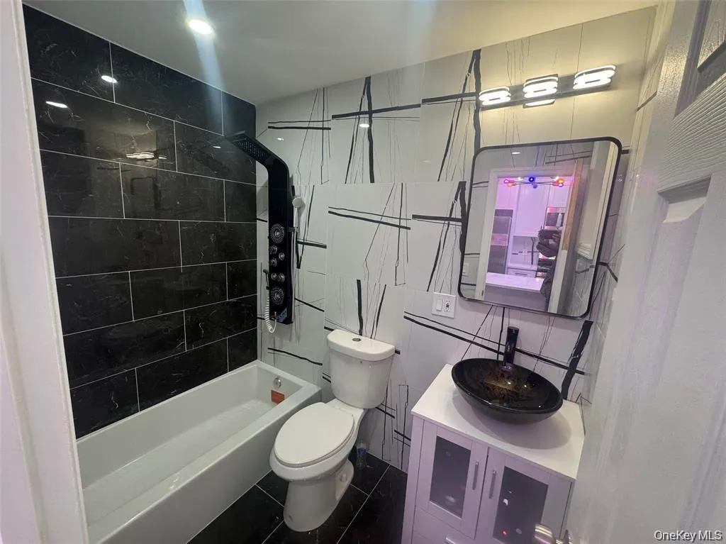149-44 20th Avenue, New York, NY, 5 Bedrooms Bedrooms, 7 Rooms Rooms,4 BathroomsBathrooms,Residential,For Rent,20th,0,1022933 149-44 20th Avenue, New York, NY, 5 Bedrooms Bedrooms, 7 Rooms Rooms,4 BathroomsBathrooms,Residential,For Rent,20th,0,1022933