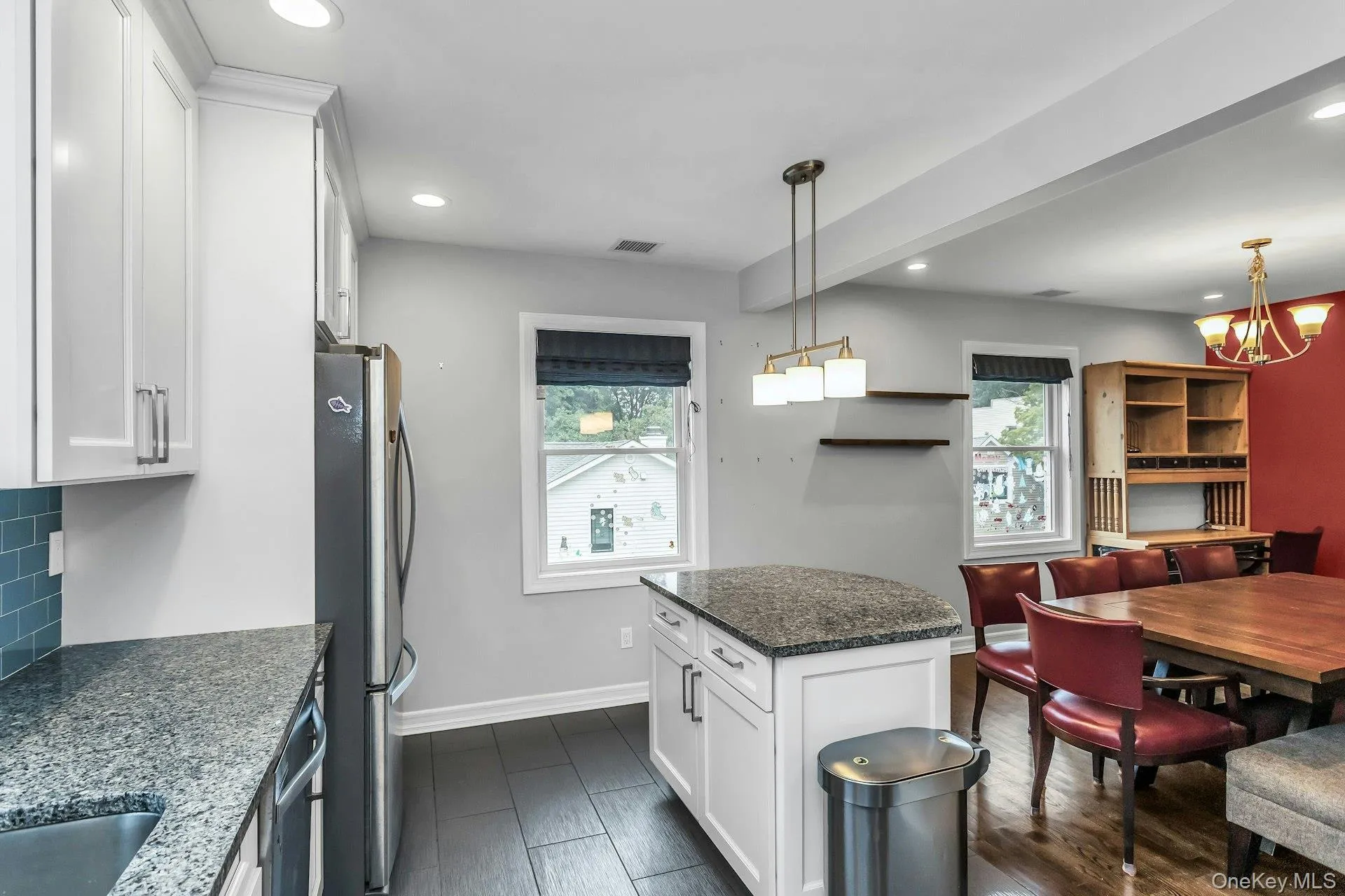 34 Preston Street, North Hempstead, NY, 2 Bedrooms Bedrooms, 6 Rooms Rooms,2 BathroomsBathrooms,Residential Lease,For Rent,Preston,0,1022936 34 Preston Street, North Hempstead, NY, 2 Bedrooms Bedrooms, 6 Rooms Rooms,2 BathroomsBathrooms,Residential Lease,For Rent,Preston,0,1022936