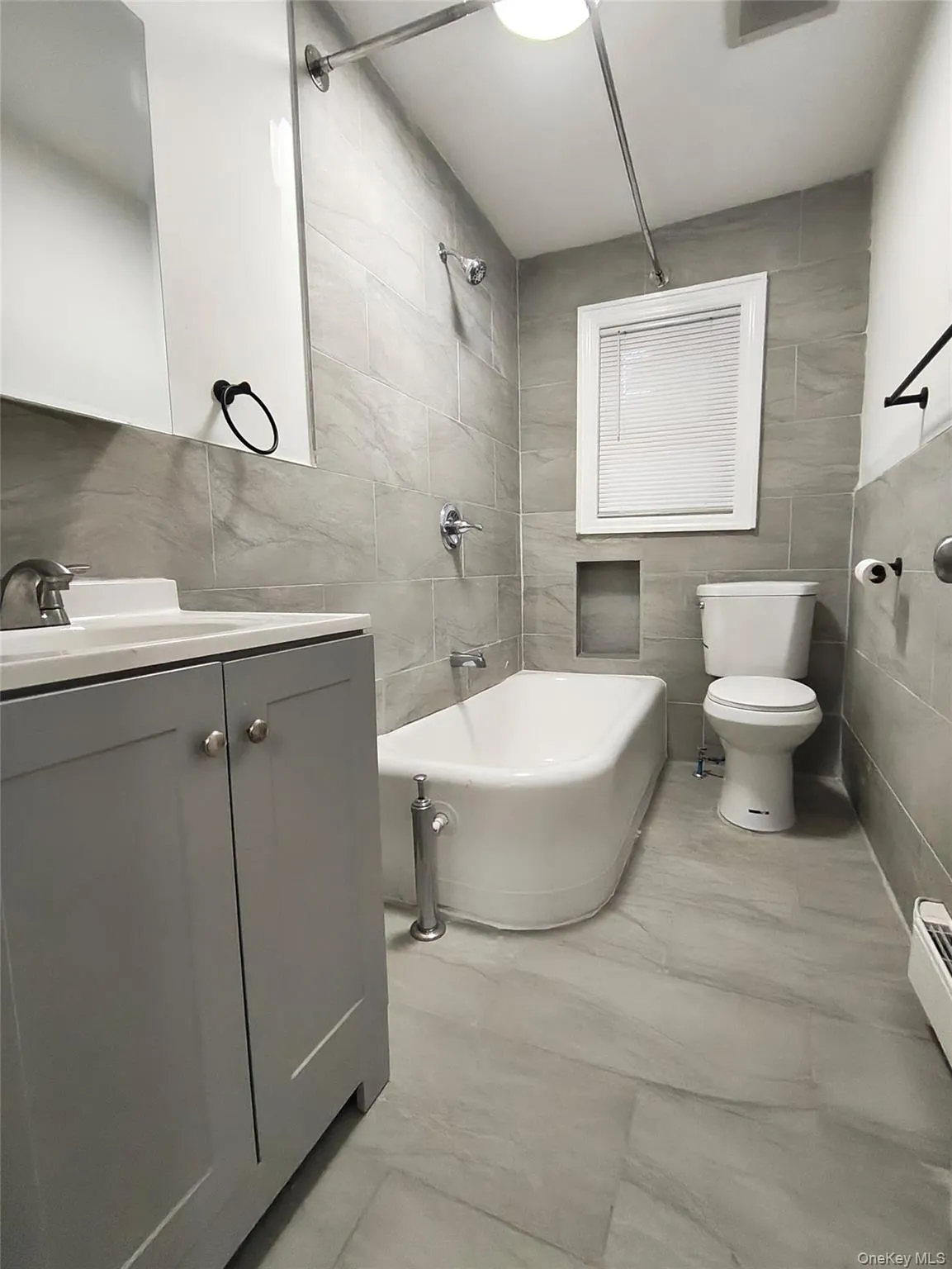 133 Lincoln Avenue, New Rochelle, NY, 3 Bedrooms Bedrooms, 7 Rooms Rooms,1 BathroomBathrooms,Residential Lease,For Rent,Lincoln,0,1022940 133 Lincoln Avenue, New Rochelle, NY, 3 Bedrooms Bedrooms, 7 Rooms Rooms,1 BathroomBathrooms,Residential Lease,For Rent,Lincoln,0,1022940