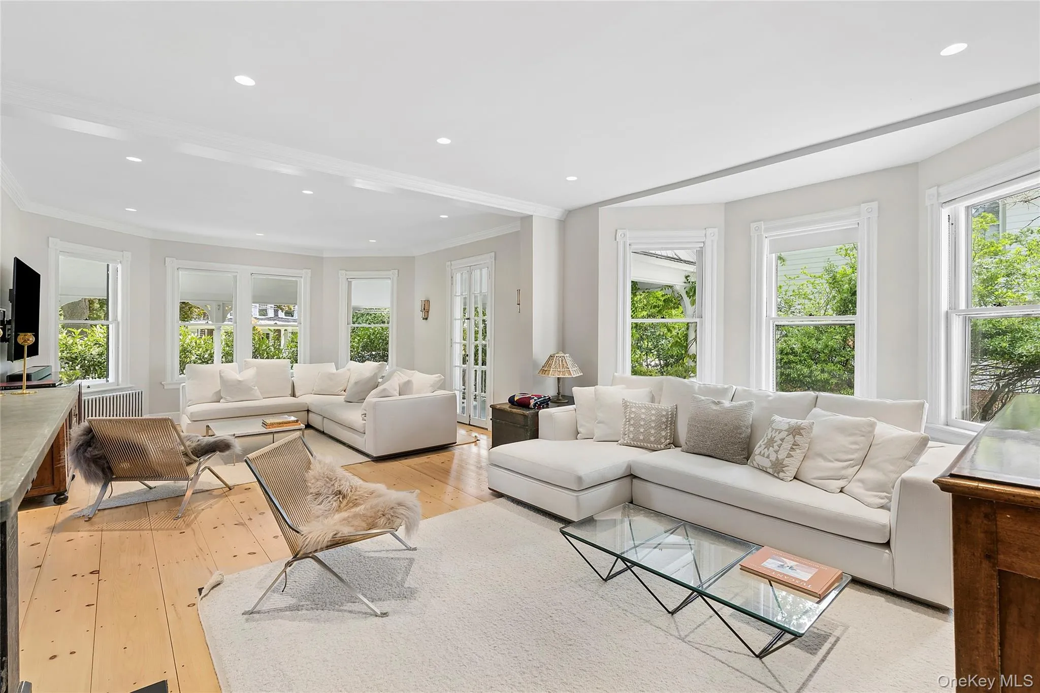 55 Post Crossing, Southampton, NY, 6 Bedrooms Bedrooms, 18 Rooms Rooms,6 BathroomsBathrooms,Residential,For Rent,Post,0,1022948 55 Post Crossing, Southampton, NY, 6 Bedrooms Bedrooms, 18 Rooms Rooms,6 BathroomsBathrooms,Residential,For Rent,Post,0,1022948