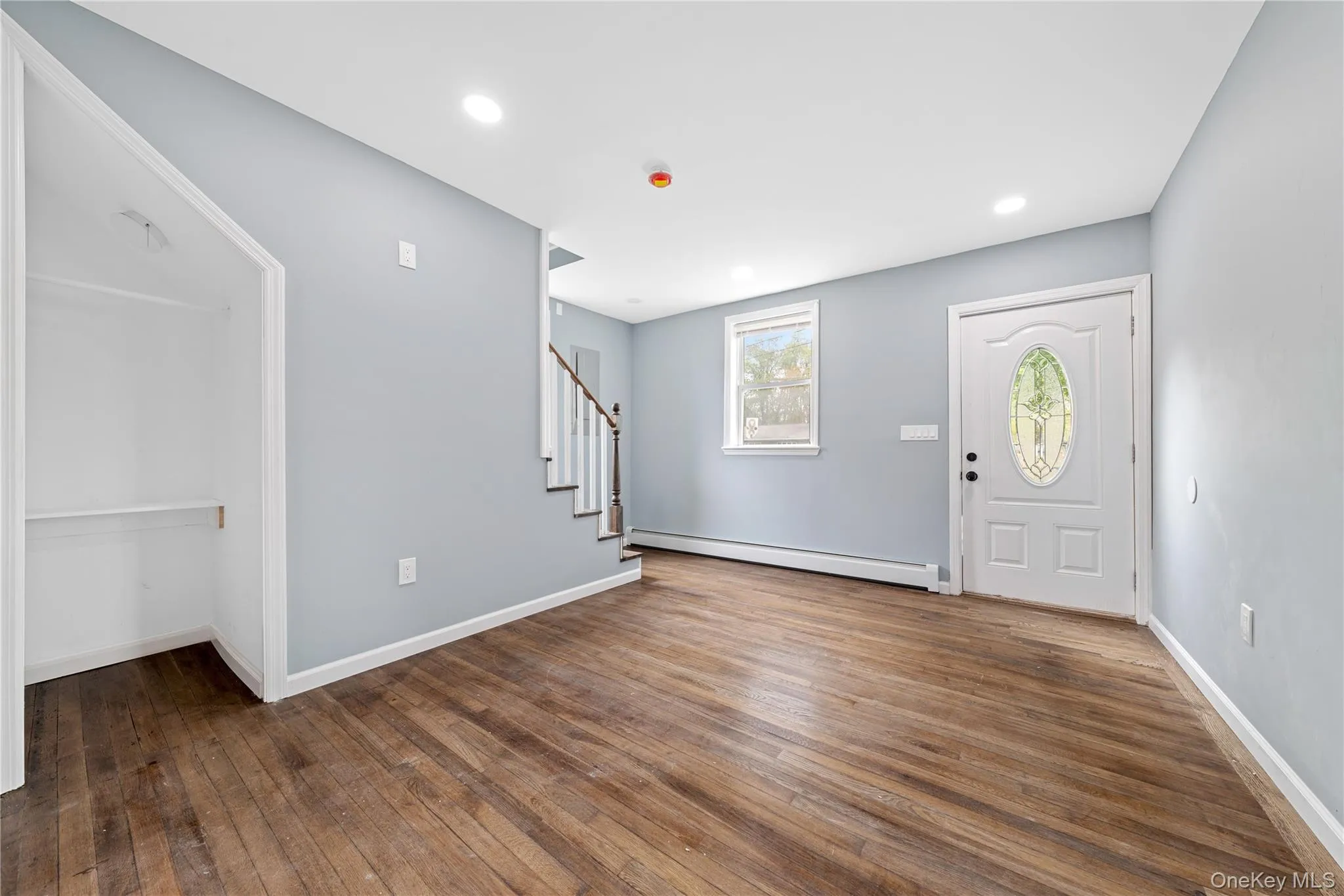 75 Cypress Drive, Brookhaven, NY, 4 Bedrooms Bedrooms, 8 Rooms Rooms,2 BathroomsBathrooms,Residential,For Rent,Cypress,0,1022949 75 Cypress Drive, Brookhaven, NY, 4 Bedrooms Bedrooms, 8 Rooms Rooms,2 BathroomsBathrooms,Residential,For Rent,Cypress,0,1022949