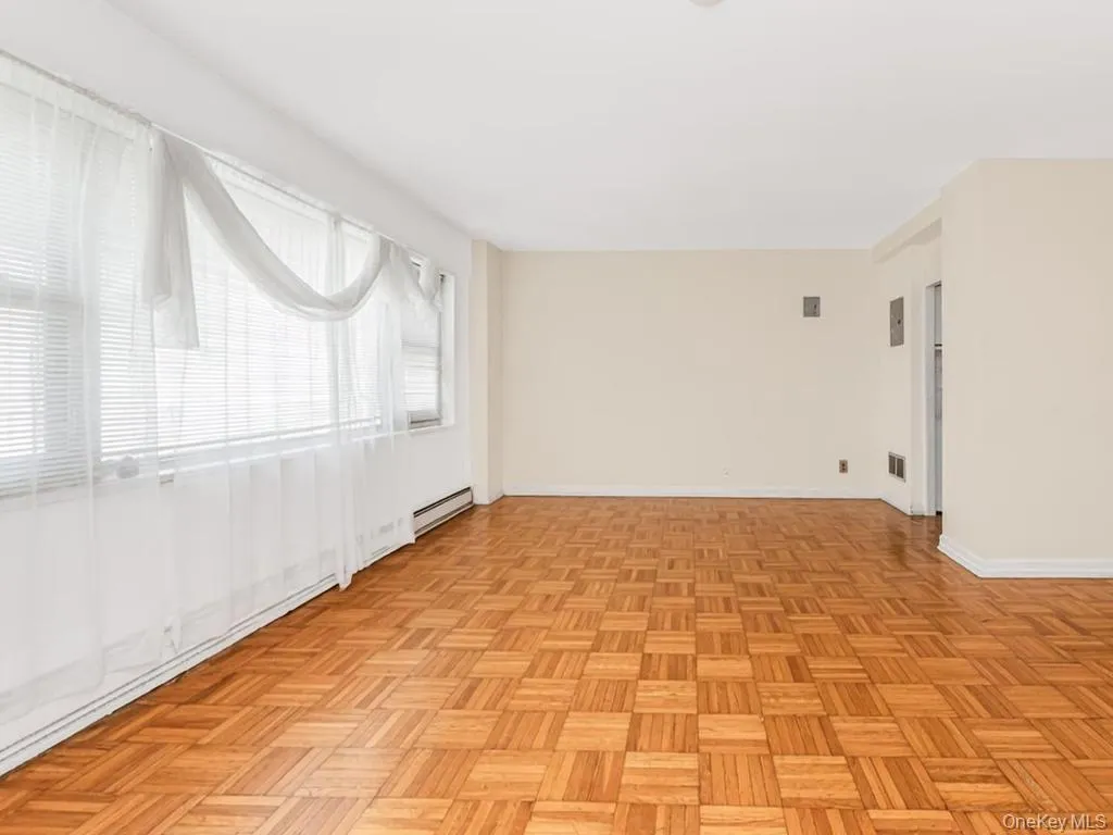 6 Fordham Hill Oval, New York, NY, 3 Bedrooms Bedrooms, 6 Rooms Rooms,1 BathroomBathrooms,Residential,For Rent,Fordham Hill,0,1022955 6 Fordham Hill Oval, New York, NY, 3 Bedrooms Bedrooms, 6 Rooms Rooms,1 BathroomBathrooms,Residential,For Rent,Fordham Hill,0,1022955