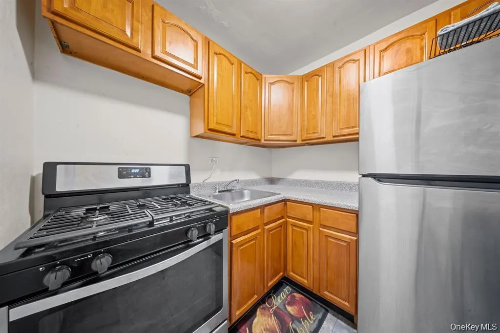 720 31st Street, New York, NY, 1 Bedroom Bedrooms, 4 Rooms Rooms,1 BathroomBathrooms,Residential Lease,For Rent,31st,0,1022966 720 31st Street, New York, NY, 1 Bedroom Bedrooms, 4 Rooms Rooms,1 BathroomBathrooms,Residential Lease,For Rent,31st,0,1022966