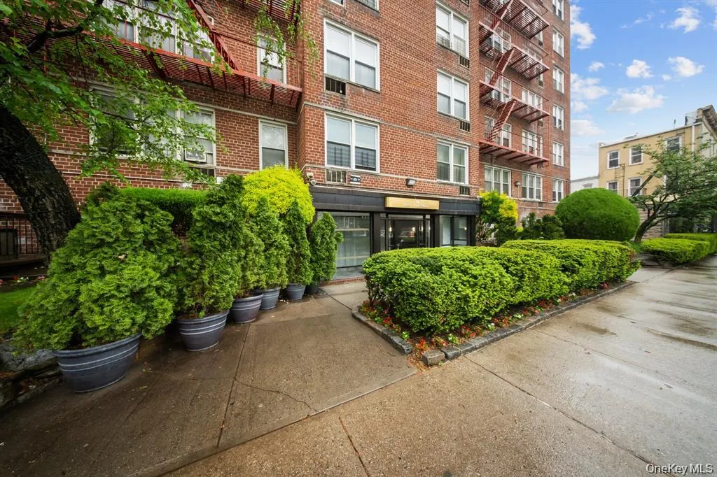 720 31st Street, New York, NY, 1 Bedroom Bedrooms, 4 Rooms Rooms,1 BathroomBathrooms,Residential Lease,For Rent,31st,0,1022966 720 31st Street, New York, NY, 1 Bedroom Bedrooms, 4 Rooms Rooms,1 BathroomBathrooms,Residential Lease,For Rent,31st,0,1022966