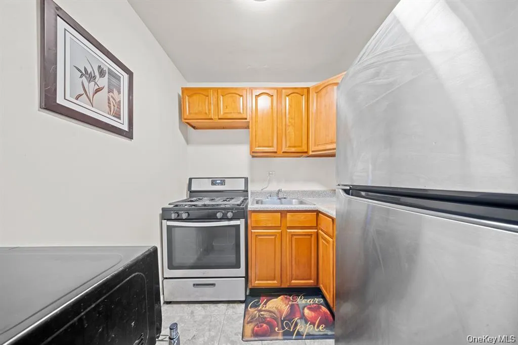 720 31st Street, New York, NY, 1 Bedroom Bedrooms, 4 Rooms Rooms,1 BathroomBathrooms,Residential Lease,For Rent,31st,0,1022966 720 31st Street, New York, NY, 1 Bedroom Bedrooms, 4 Rooms Rooms,1 BathroomBathrooms,Residential Lease,For Rent,31st,0,1022966