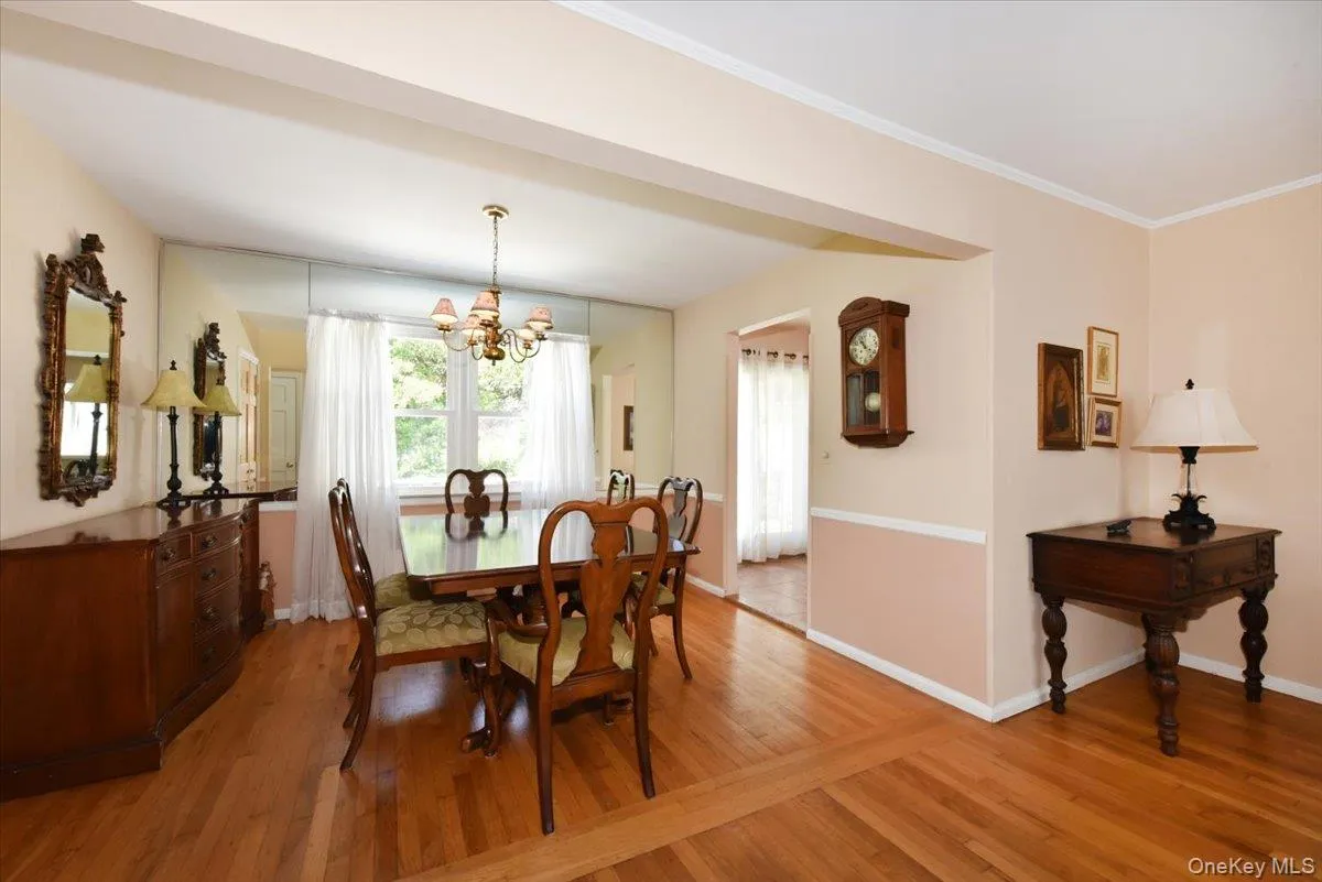 344 New York Avenue, Oyster Bay, NY, 3 Bedrooms Bedrooms, 11 Rooms Rooms,2 BathroomsBathrooms,Residential,For Rent,New York,0,1022968 344 New York Avenue, Oyster Bay, NY, 3 Bedrooms Bedrooms, 11 Rooms Rooms,2 BathroomsBathrooms,Residential,For Rent,New York,0,1022968
