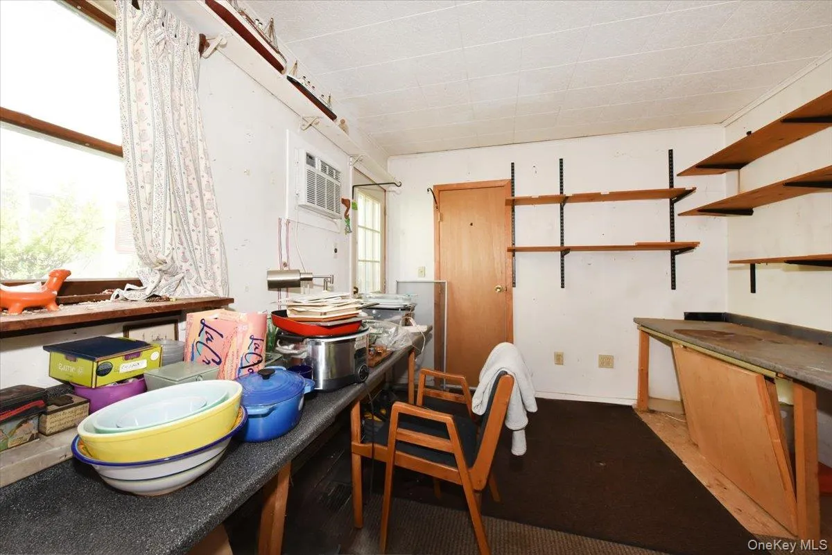 344 New York Avenue, Oyster Bay, NY, 3 Bedrooms Bedrooms, 11 Rooms Rooms,2 BathroomsBathrooms,Residential,For Rent,New York,0,1022968 344 New York Avenue, Oyster Bay, NY, 3 Bedrooms Bedrooms, 11 Rooms Rooms,2 BathroomsBathrooms,Residential,For Rent,New York,0,1022968