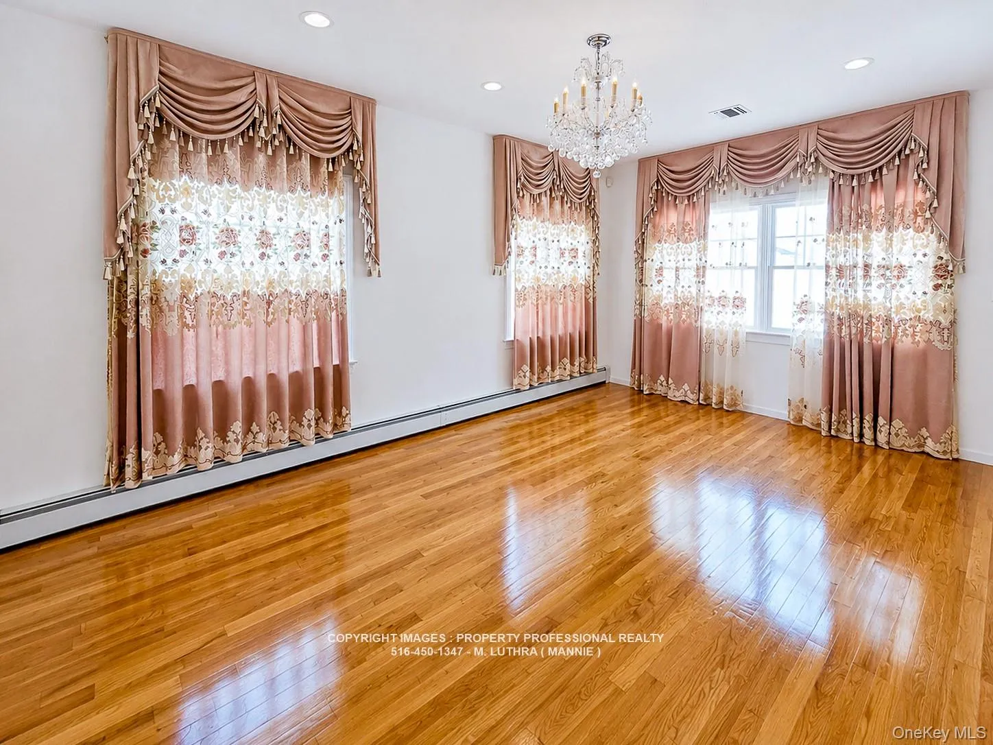 103 Holland Avenue, Hempstead, NY, 4 Bedrooms Bedrooms, 7 Rooms Rooms,3 BathroomsBathrooms,Residential Lease,For Rent,Holland,0,1022977 103 Holland Avenue, Hempstead, NY, 4 Bedrooms Bedrooms, 7 Rooms Rooms,3 BathroomsBathrooms,Residential Lease,For Rent,Holland,0,1022977