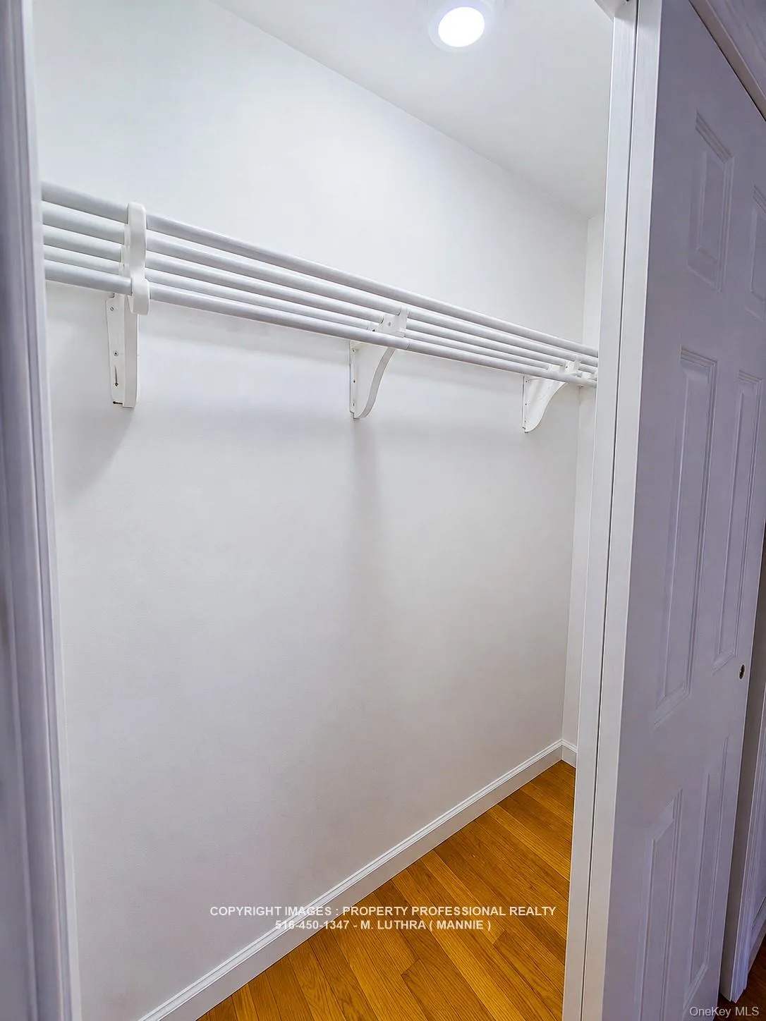 103 Holland Avenue, Hempstead, NY, 4 Bedrooms Bedrooms, 7 Rooms Rooms,3 BathroomsBathrooms,Residential Lease,For Rent,Holland,0,1022977 103 Holland Avenue, Hempstead, NY, 4 Bedrooms Bedrooms, 7 Rooms Rooms,3 BathroomsBathrooms,Residential Lease,For Rent,Holland,0,1022977